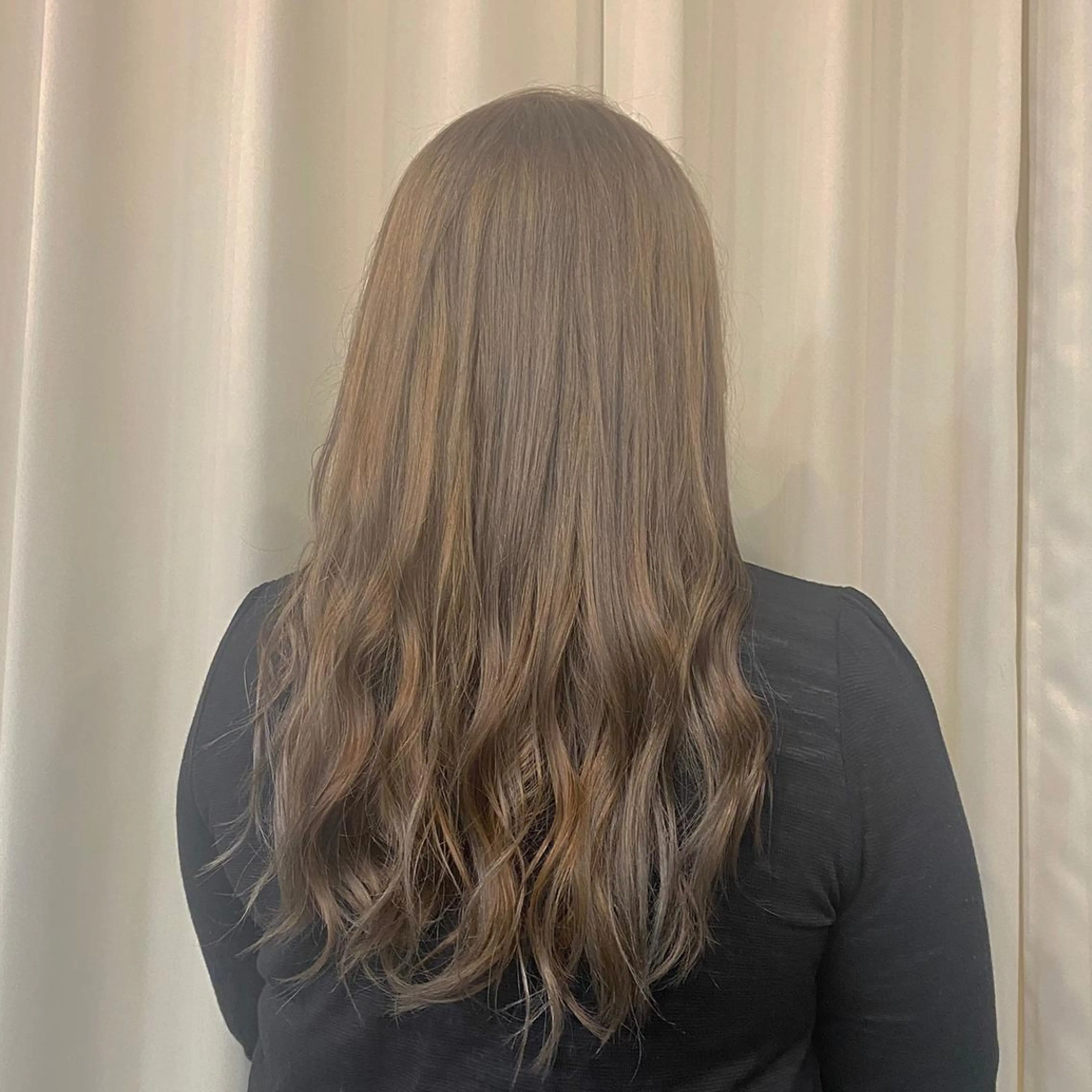 カラー ベージュカラー 藤原 侑香のヘアスタイル