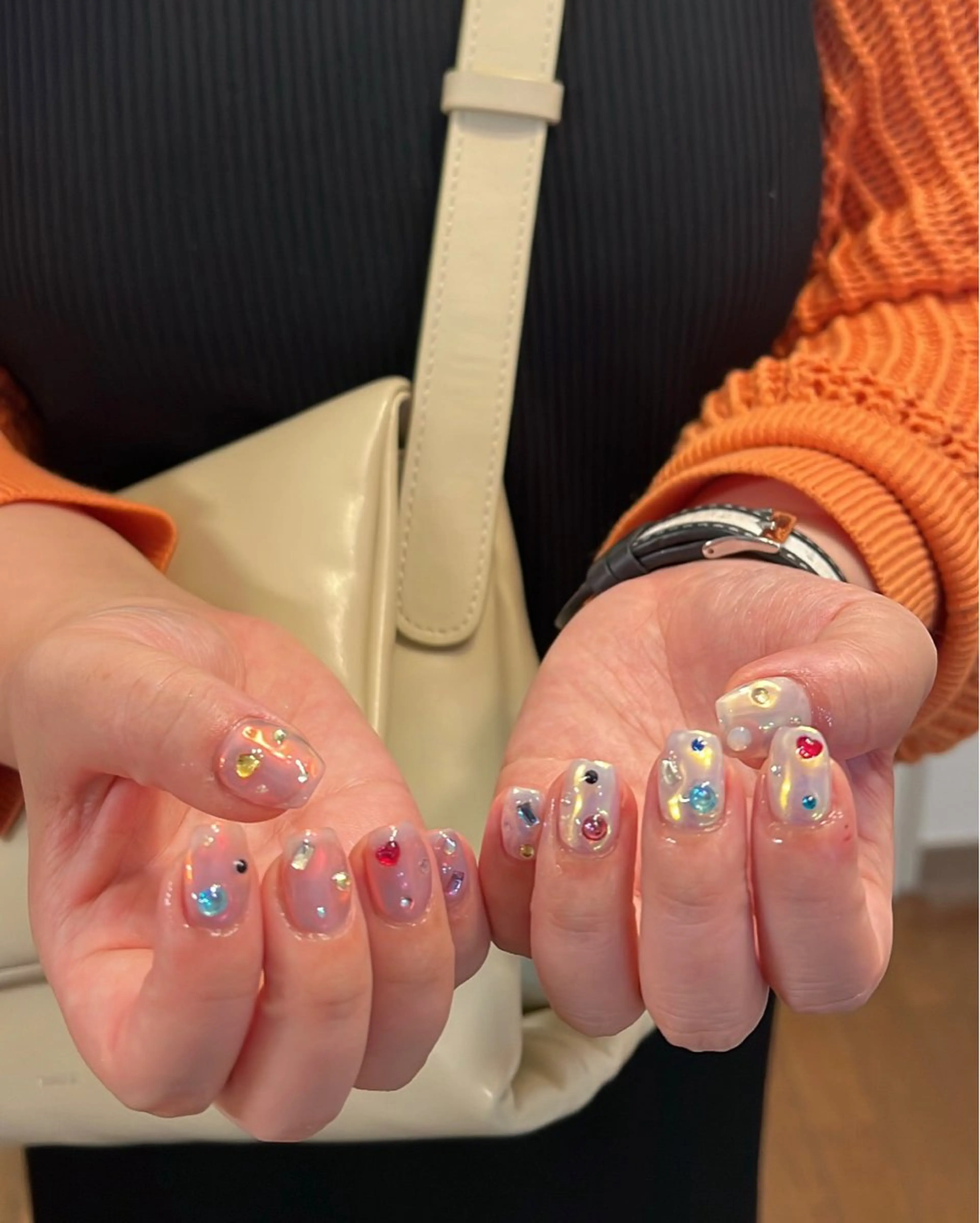 ネイル ハンドネイル フットネイル ハンドケア Nes.Nail所属・Miyagi Asamiのネイルデザイン
