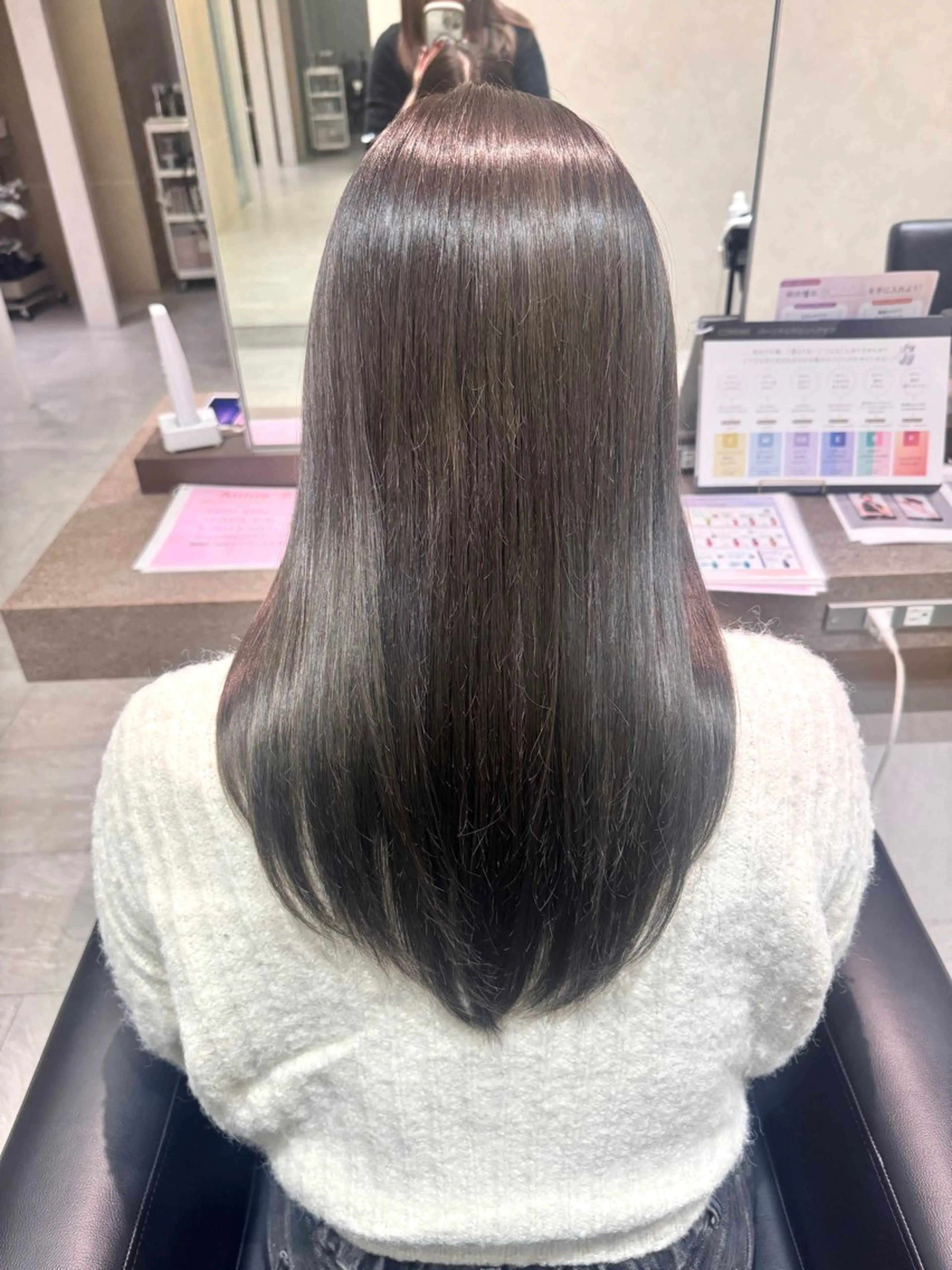 セミロング カラー ブリーチ グレージュ sakura❀/板橋 モデル募集中🪄︎︎のヘアスタイル