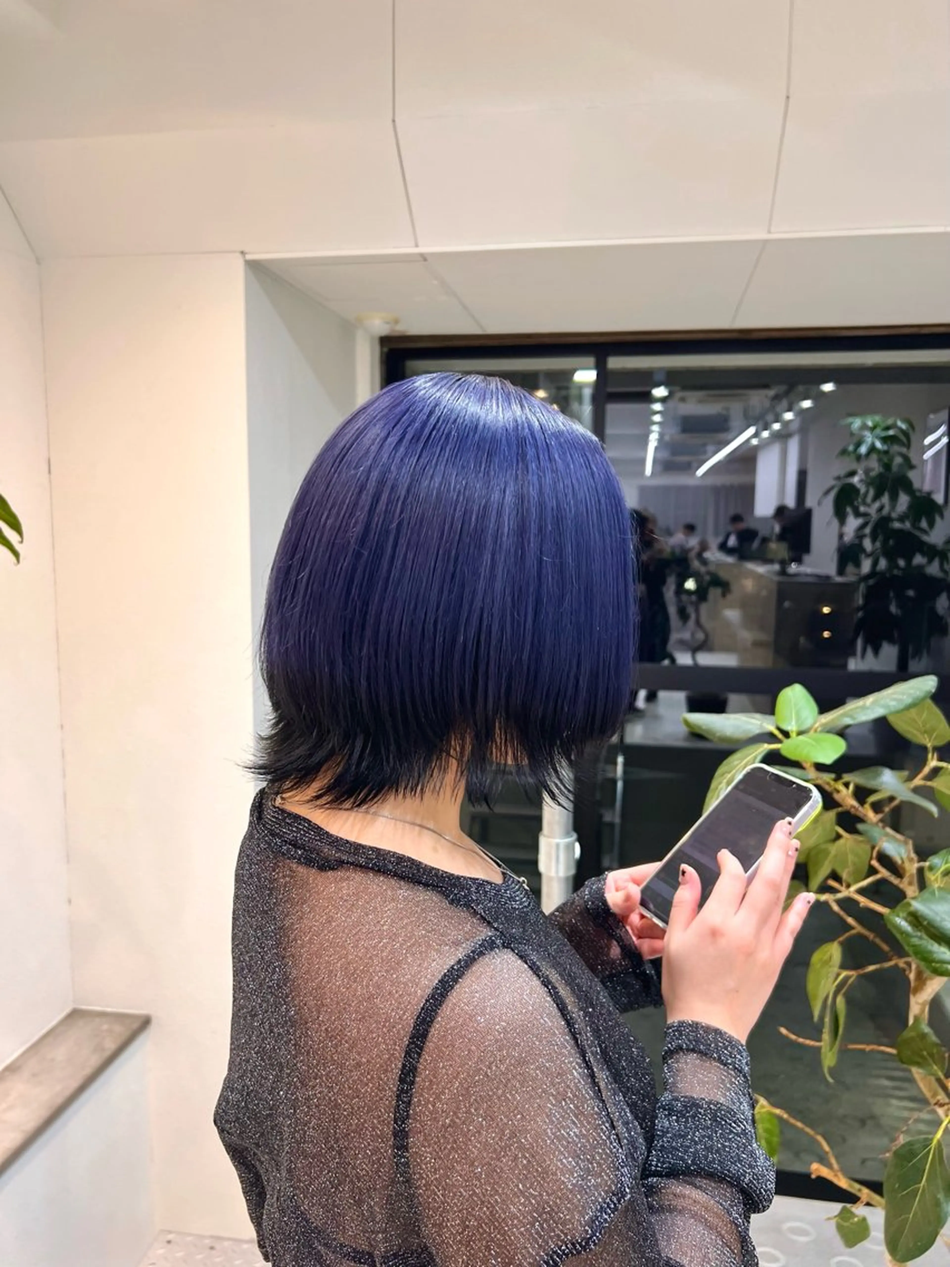 ミディアム カラー 黒髪 ブリーチ ブルーカラー ブルーラベンダー ケアブリーチ ヘアカラー ブリーチカラー🦋‪ 田中さくらのヘアスタイル
