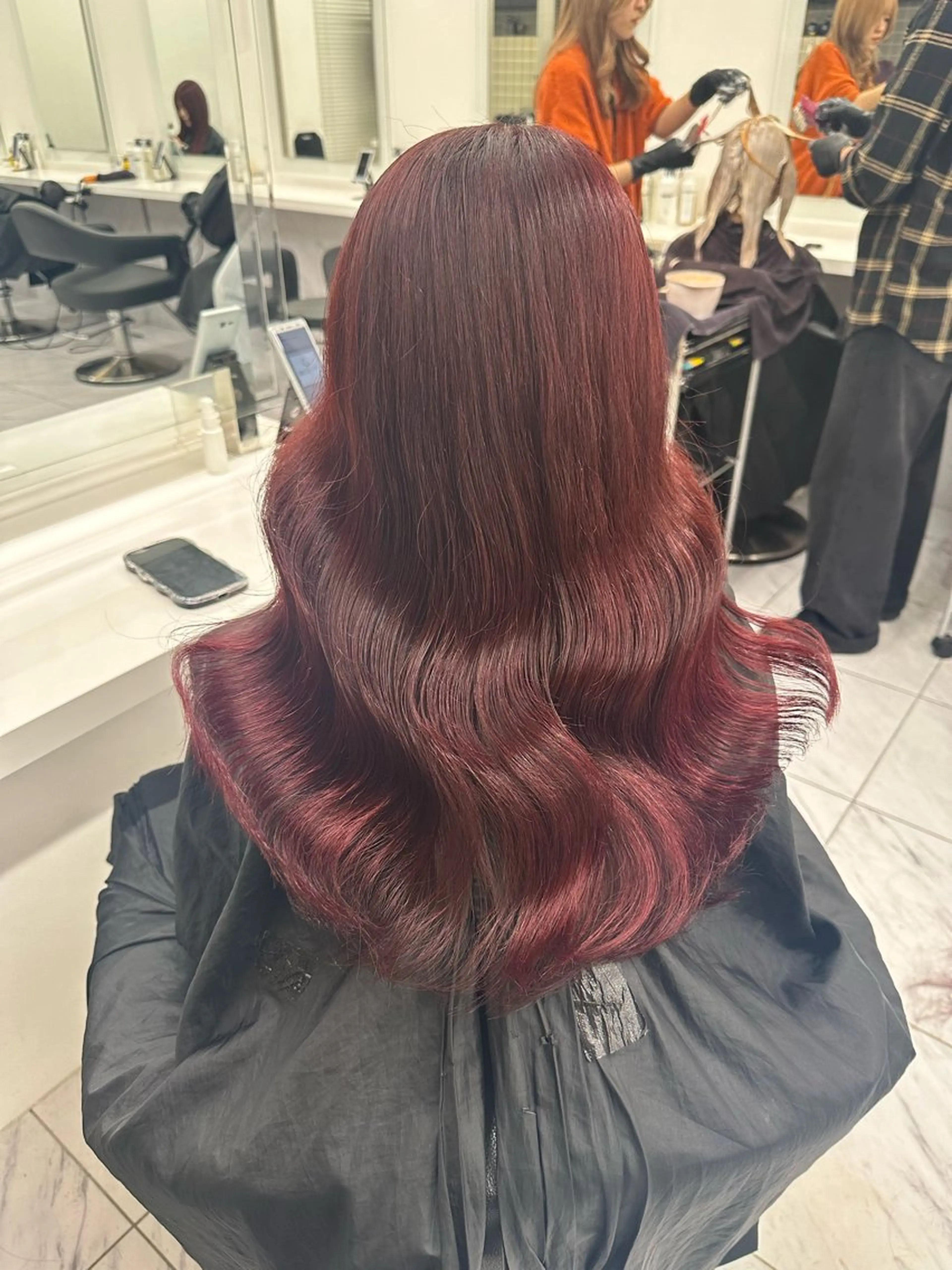 ロング カラー ベージュカラー 黒髪 ブリーチ ブルーカラー ブルーブラック ヘアカラー 🪞ハイトーン🪞 🤍waka🤍のヘアスタイル