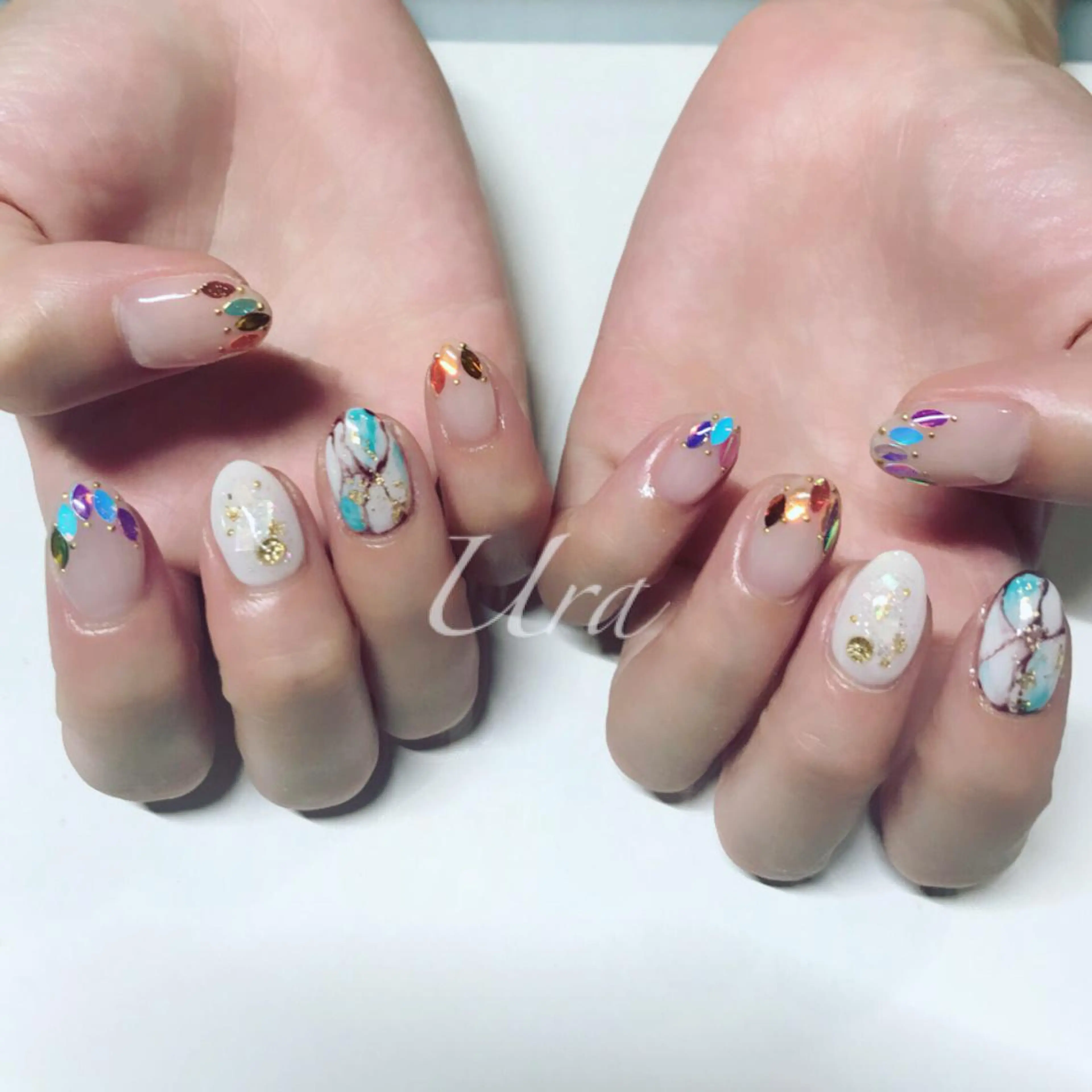 ネイル UrakoNail 《nail》のネイルデザイン