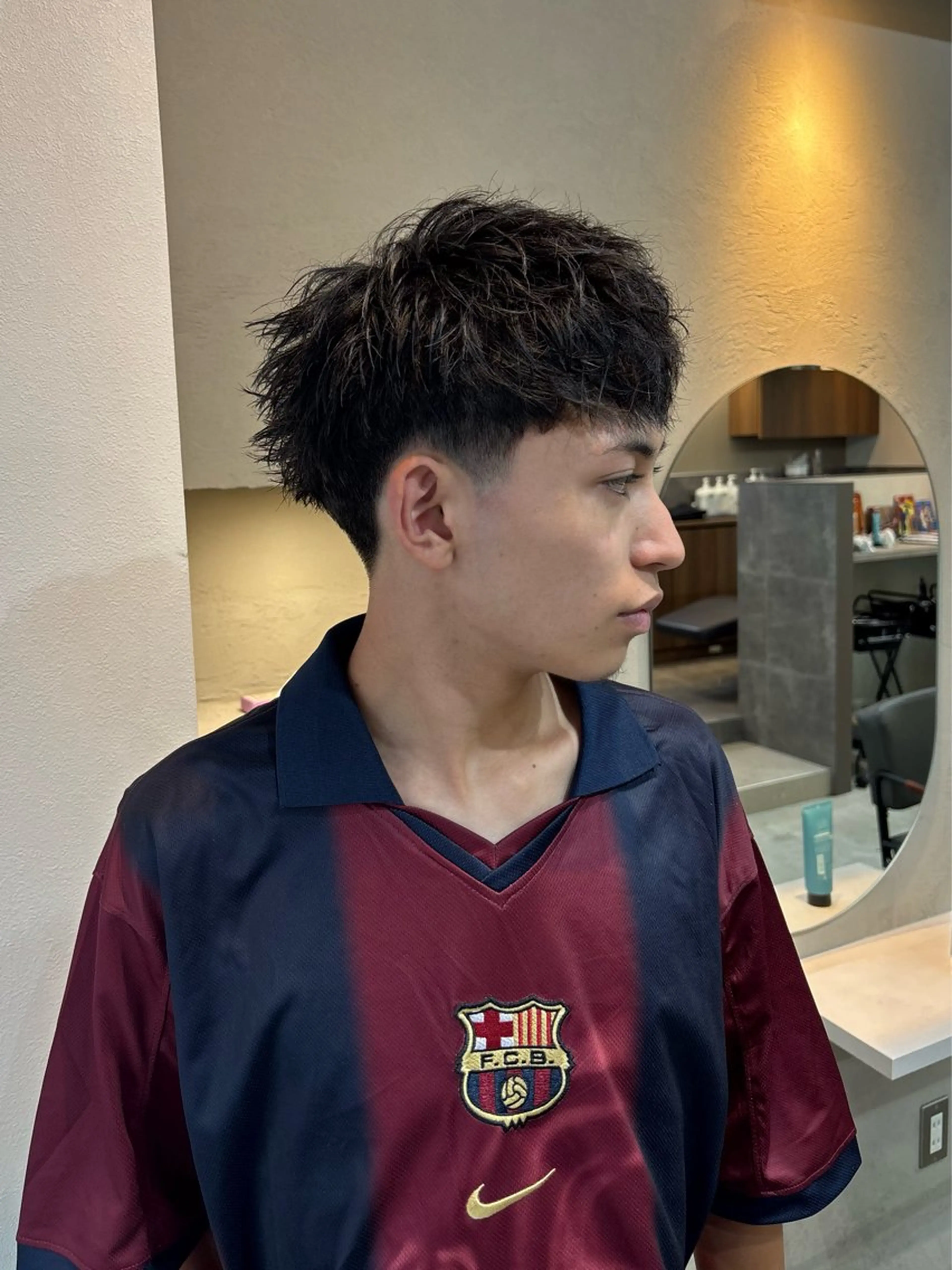 ショート パーマ メンズ 渡 汐音のヘアスタイル