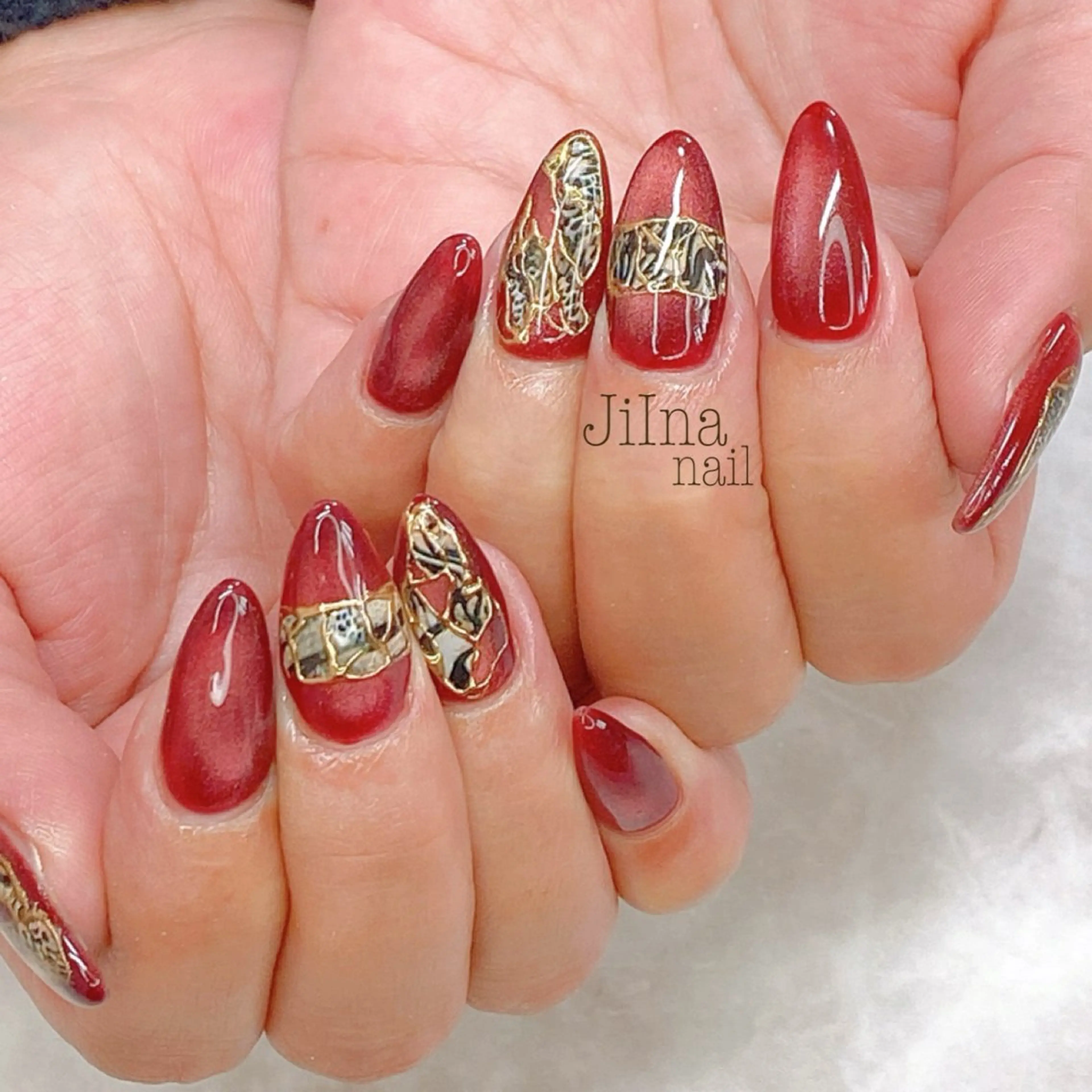 ネイル JiIna nailのネイルデザイン