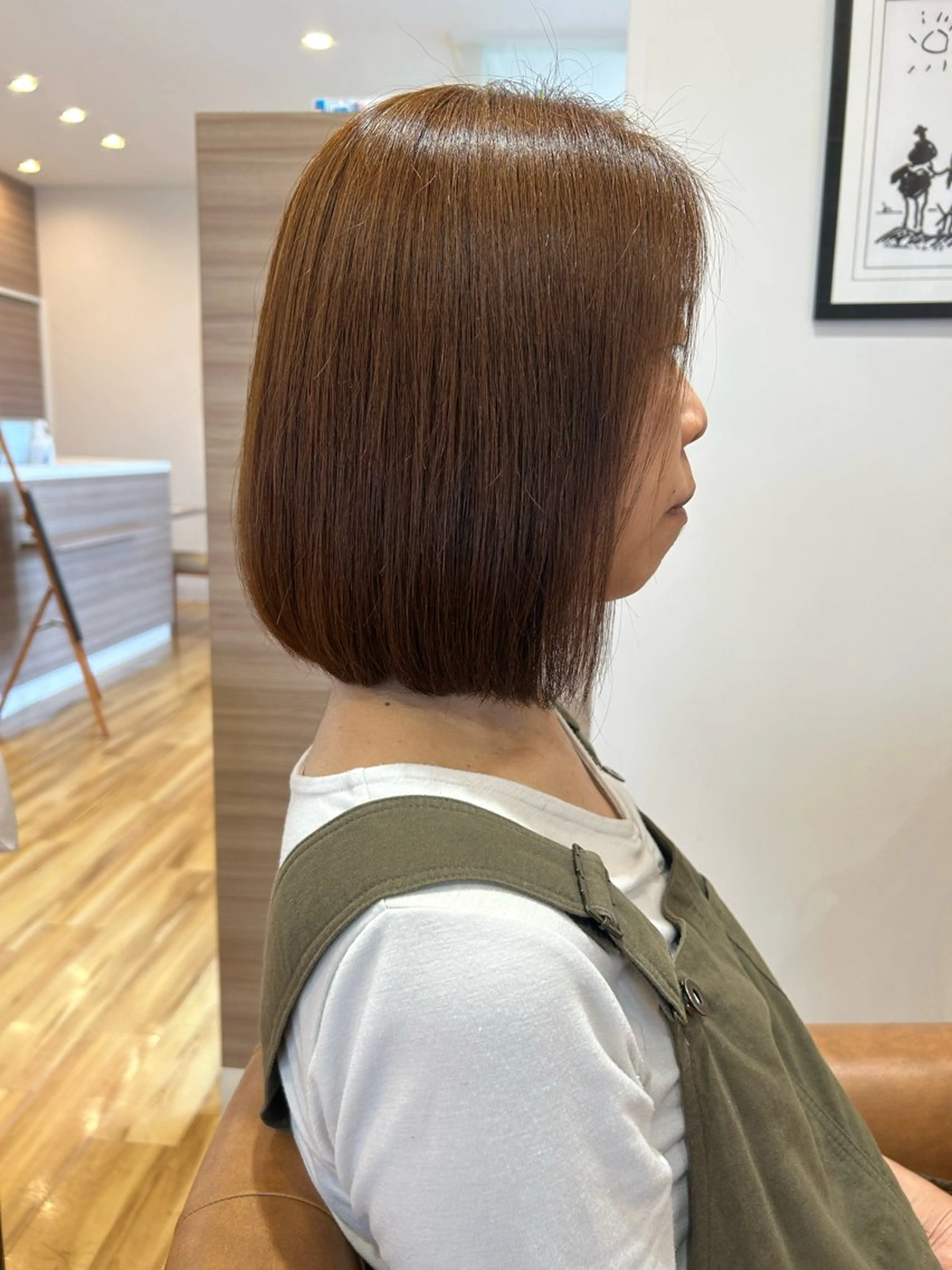 ミディアム ボブ 志乃屋所属・中川 美里のヘアスタイル