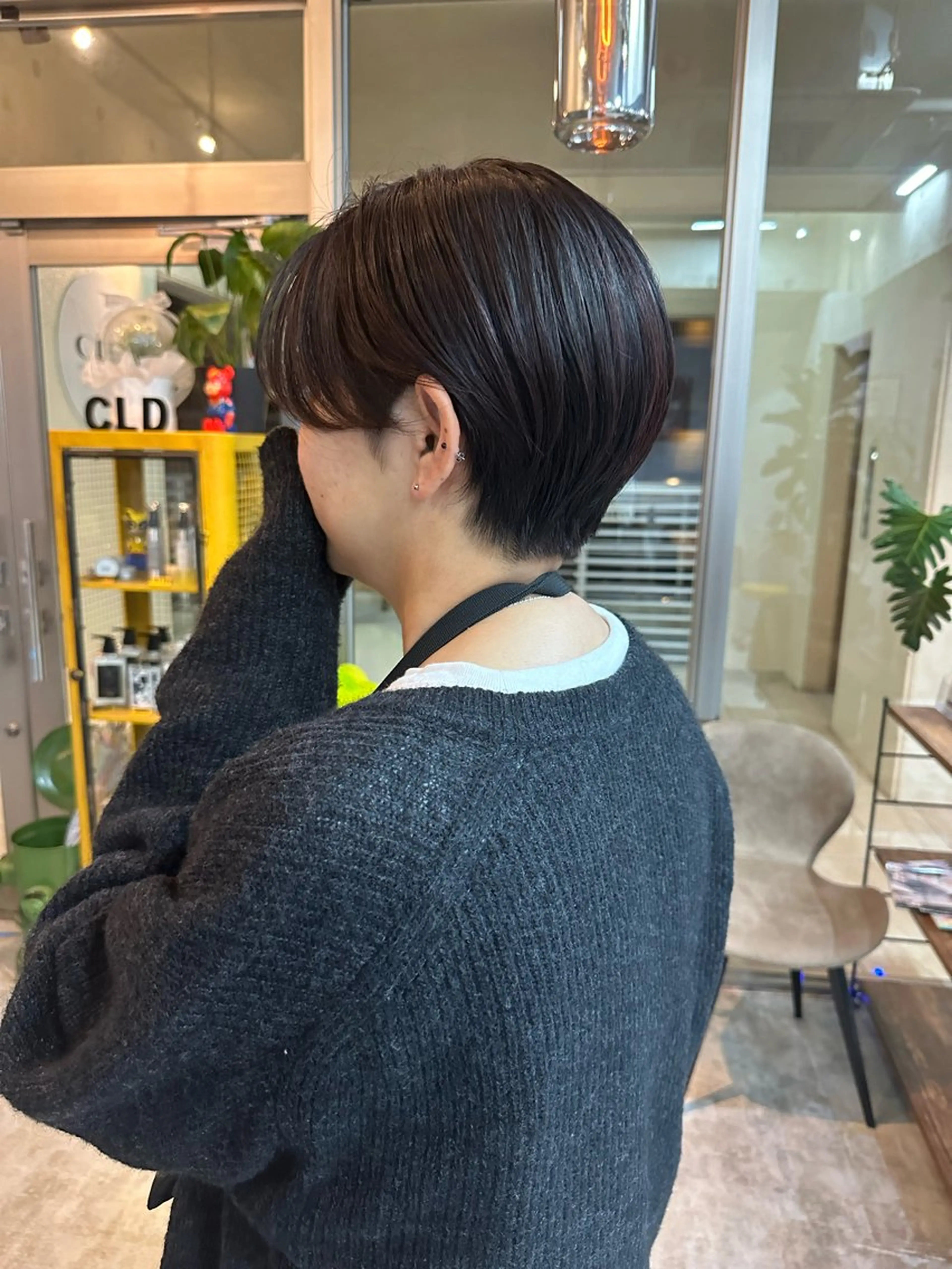 ショート 切りっぱなしボブ ショートボブ ハンサムショート 丸みショート ボブ C’LD hair  produce /シールドヘア所属・モテ髪/ボブ/ショー ト/アダチフウトのヘアスタイル