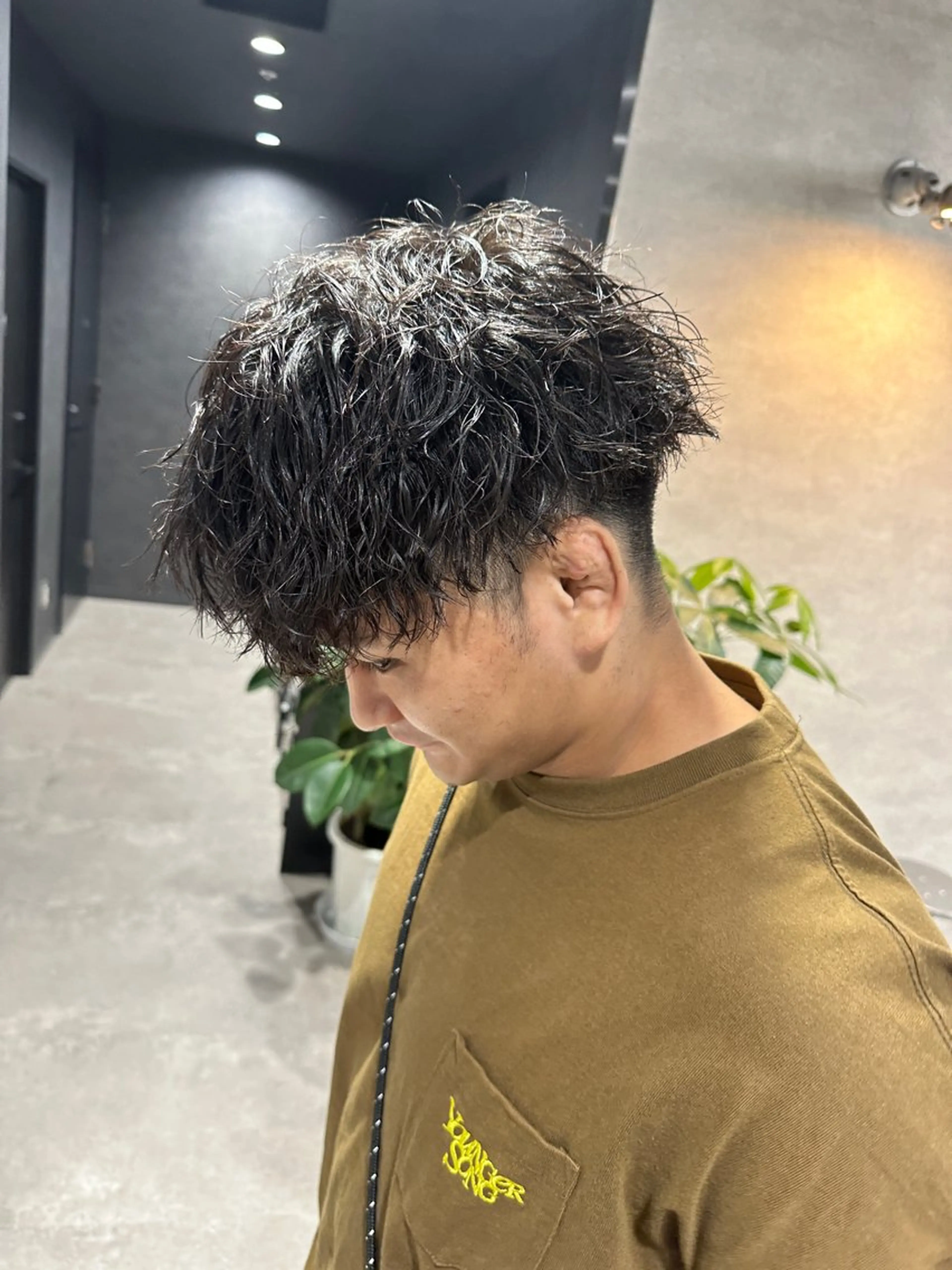 ショート パーマ メンズ 渋谷駅から徒歩1分 BLUCKメンズヘアのヘアスタイル