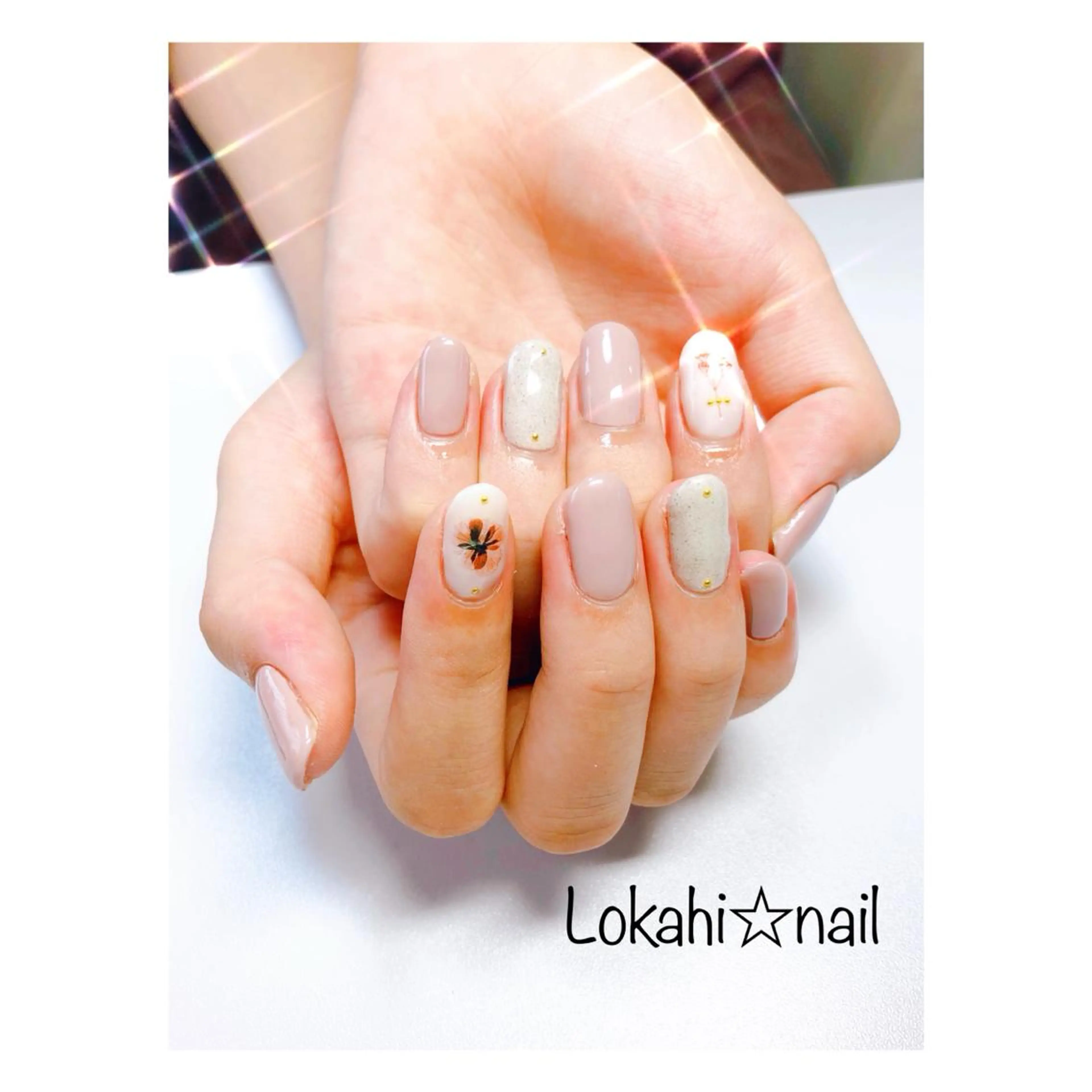 ネイル フラワーネイル Bella  totalbeauty所属・Bella 齋藤理奈のネイルデザイン