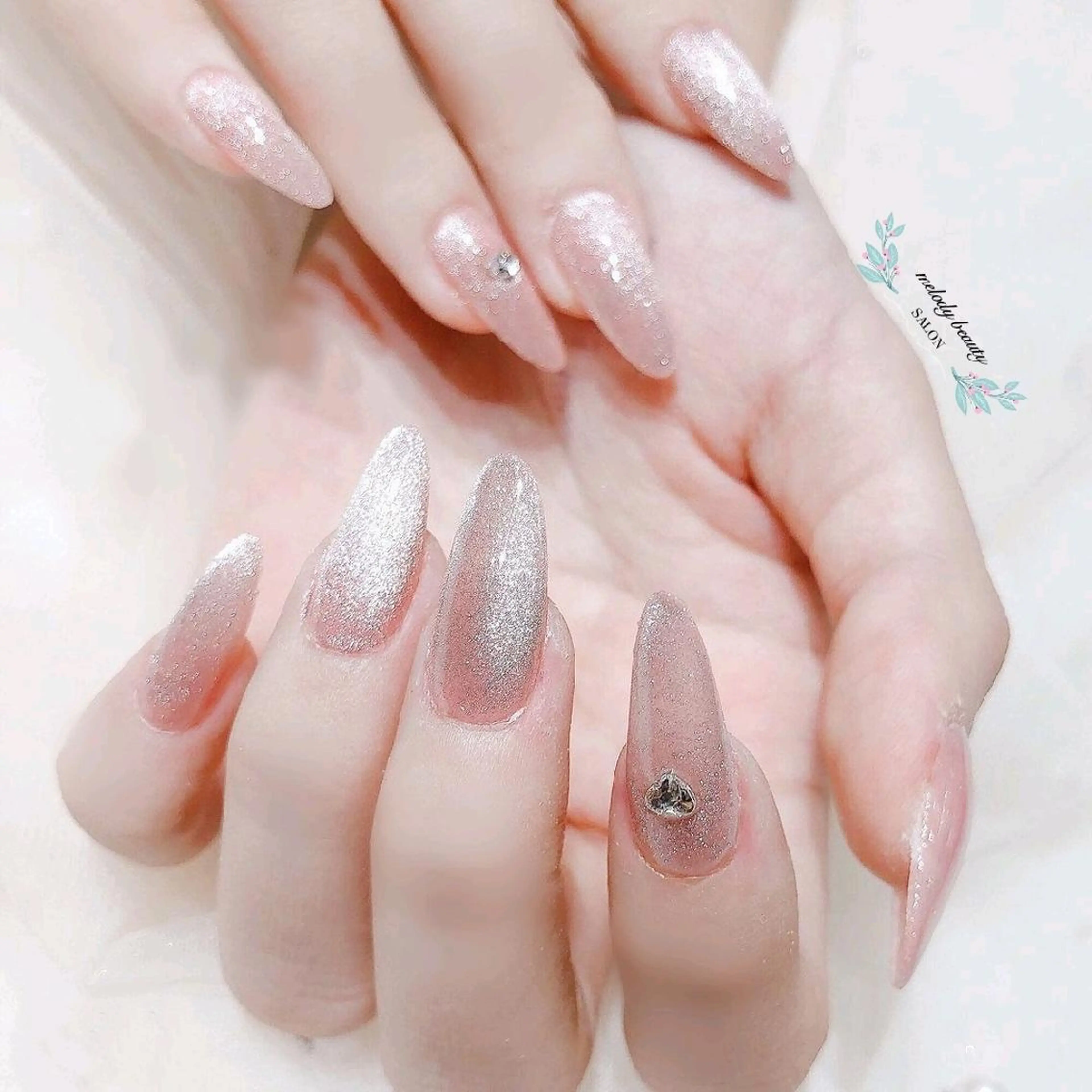 ネイル オーロラネイル ジェルネイル マグネットネイル シンプルネイル ブライダルネイル Melody Nail所属・Melody 3D/スカルプ専門店のネイルデザイン