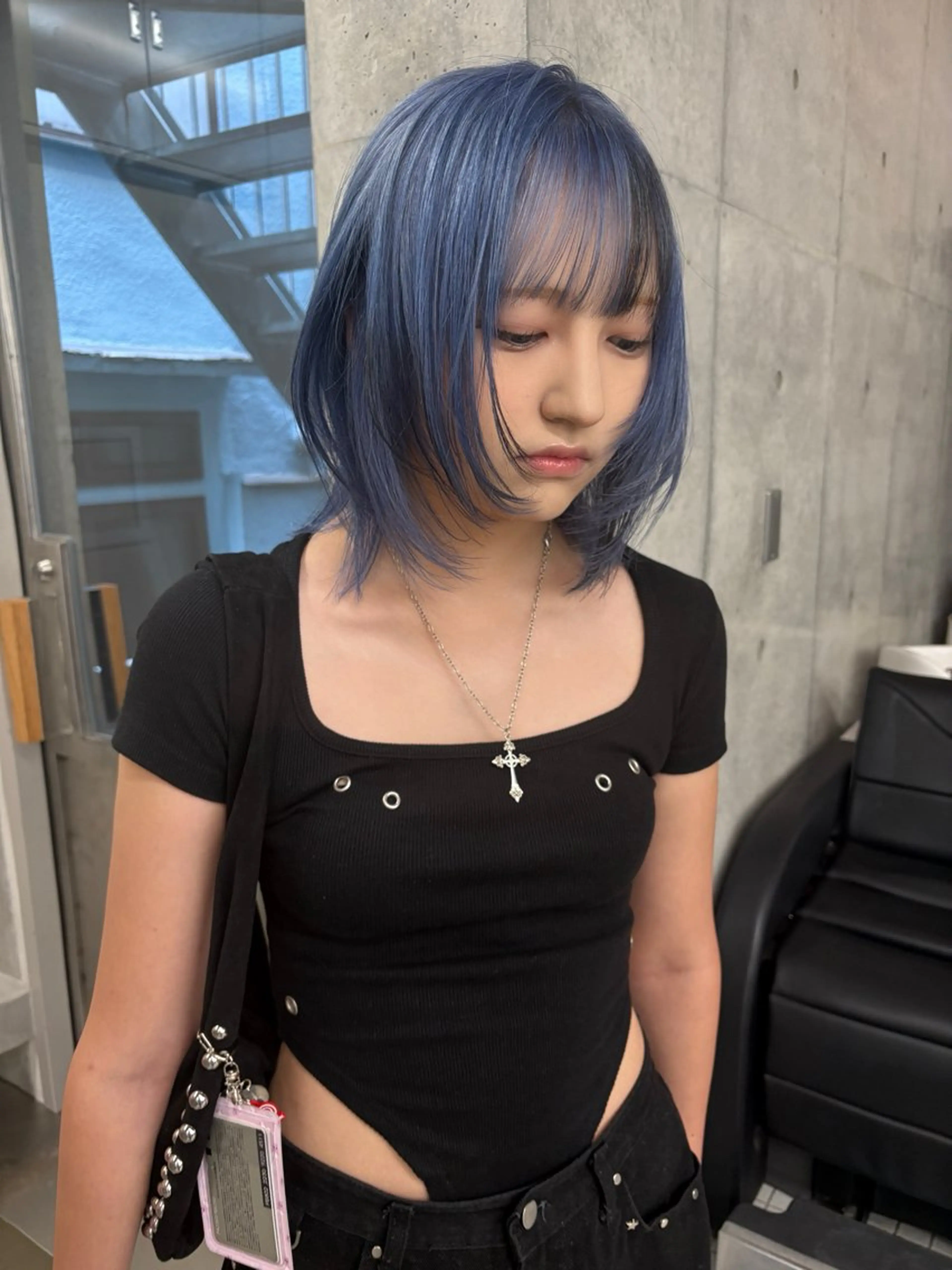 ミディアム カラー ブルーカラー ブルーラベンダー デザインカラー ラベンダーカラー カット ヘアカラー トリートメント yuuna/ ハッシュカット🎀のヘアスタイル