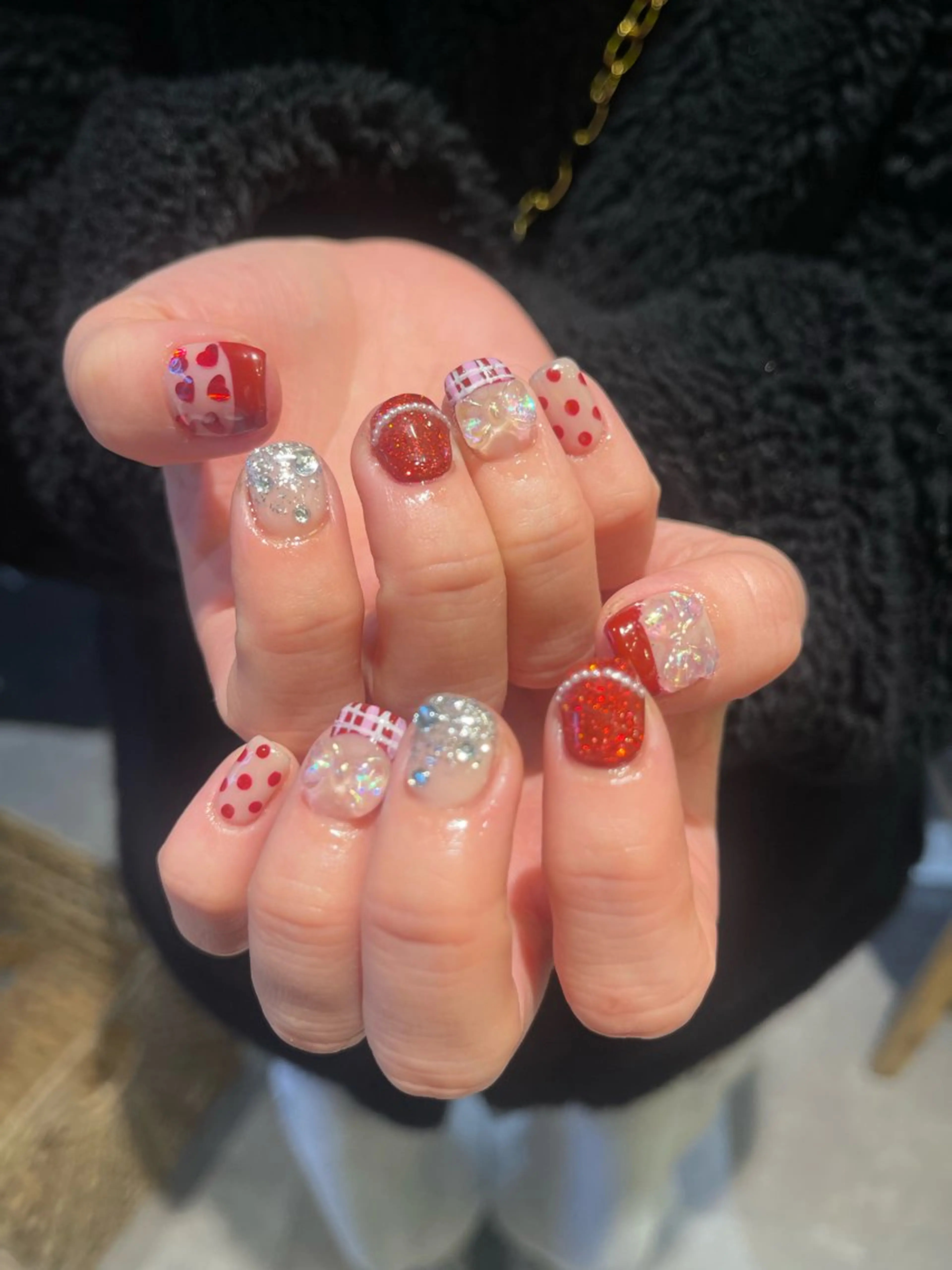 ネイル 冬ネイル クリスマス ハンドネイル ano @anomukuiのヘアスタイル