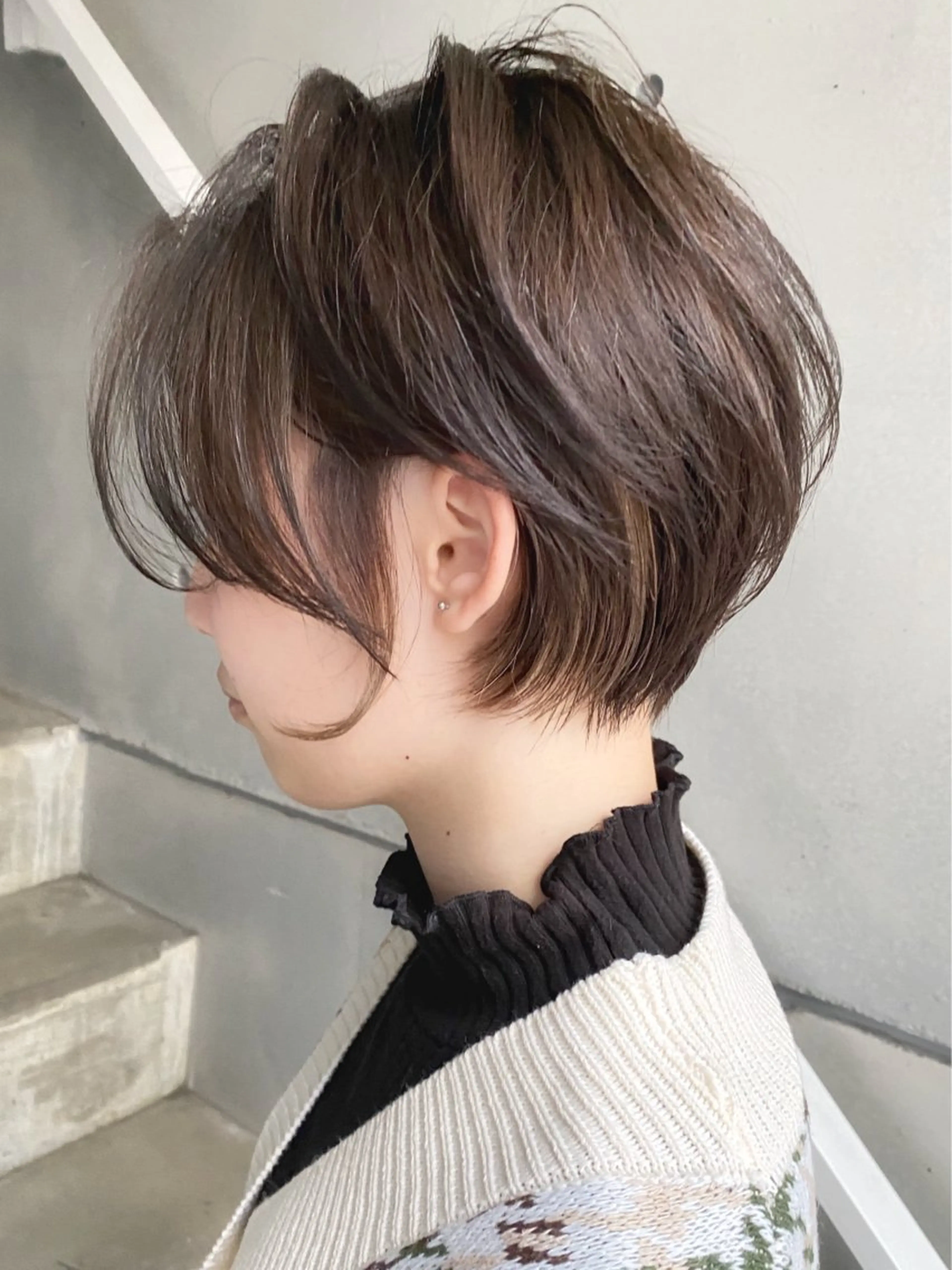 ショート カラー ショートボブ ハンサムショート 丸みショート ハイライトカラー ボブ ショート/ハイライト /白髪ぼかし🌿松本のヘアスタイル