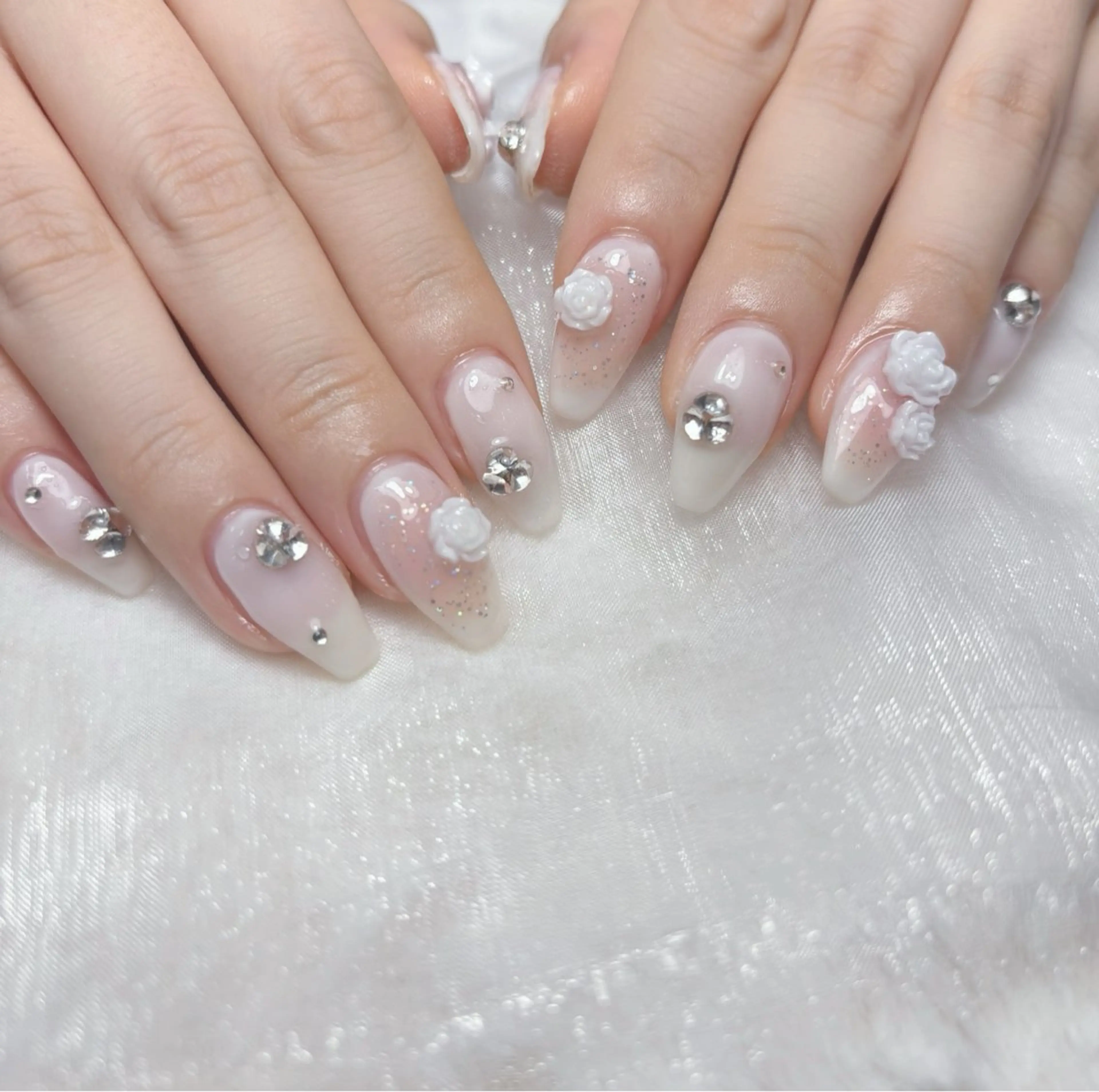 ネイル ハンドネイル STELLA ✩のネイルデザイン