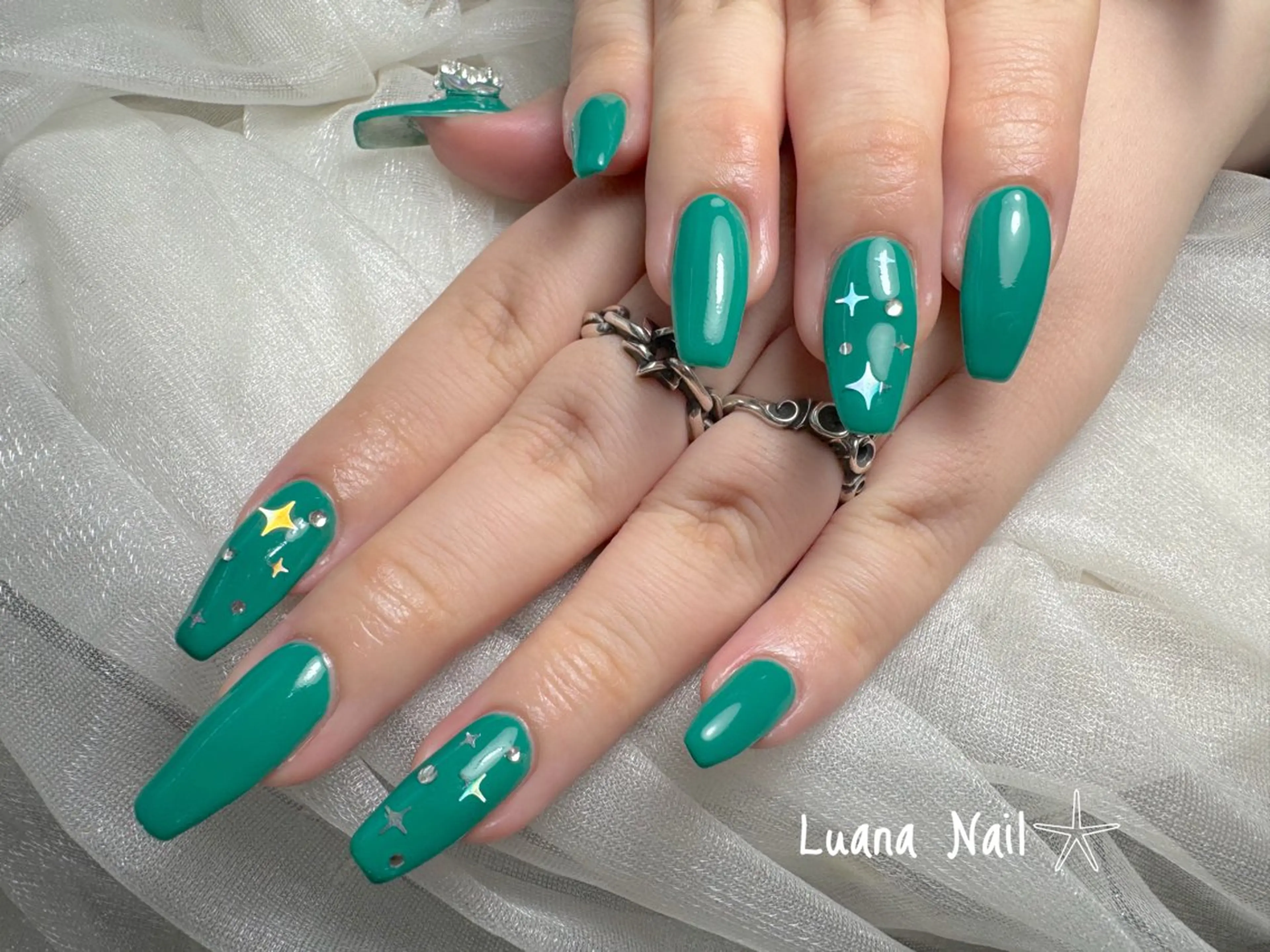 ネイル ハンドネイル Luana Nailのネイルデザイン