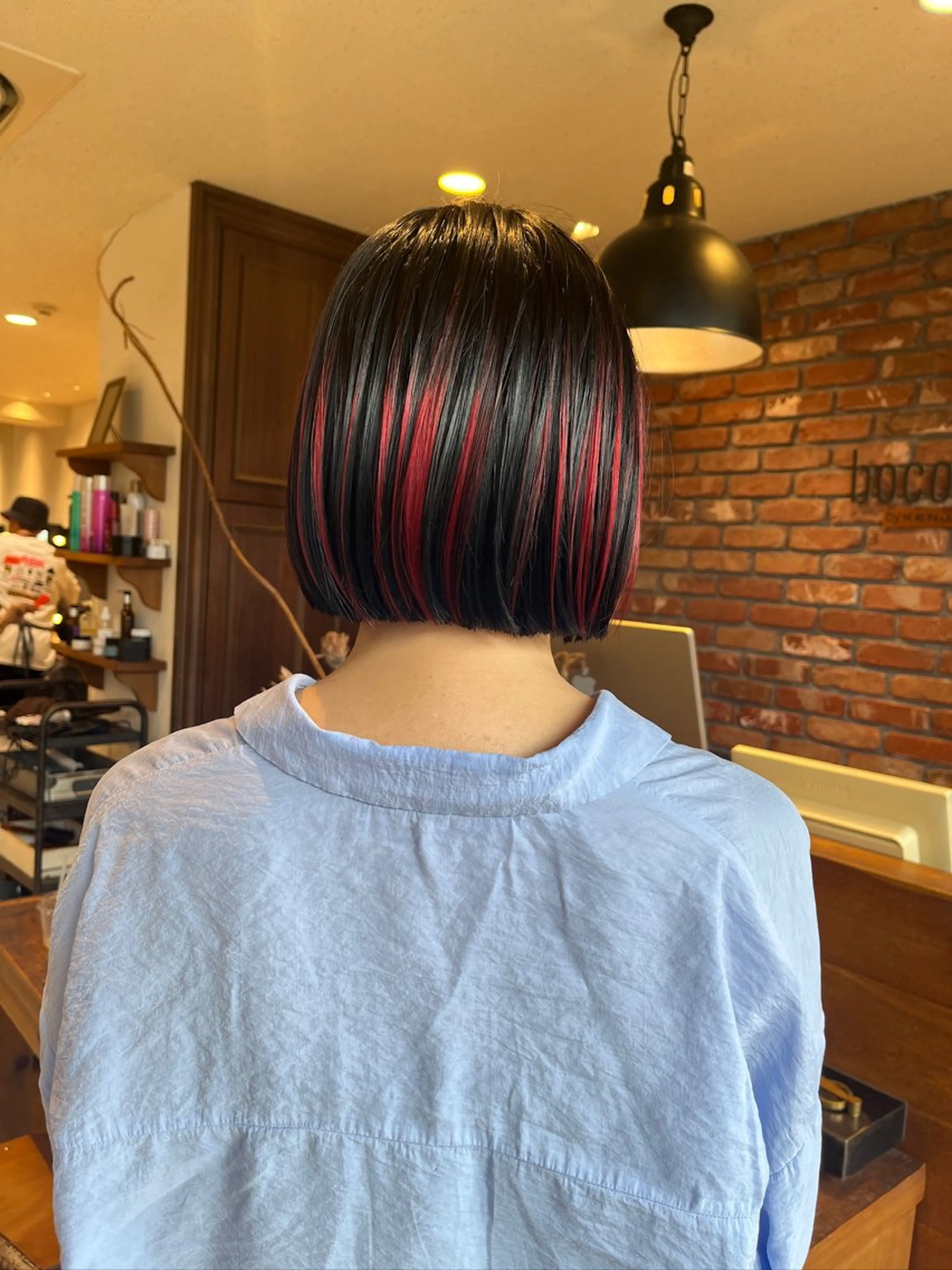 ミディアム カラー デザインカラー ボブ ヘアカラー irwi/イルウィ所属・miku🎀門前仲町 ブリーチ・レイヤーのヘアスタイル
