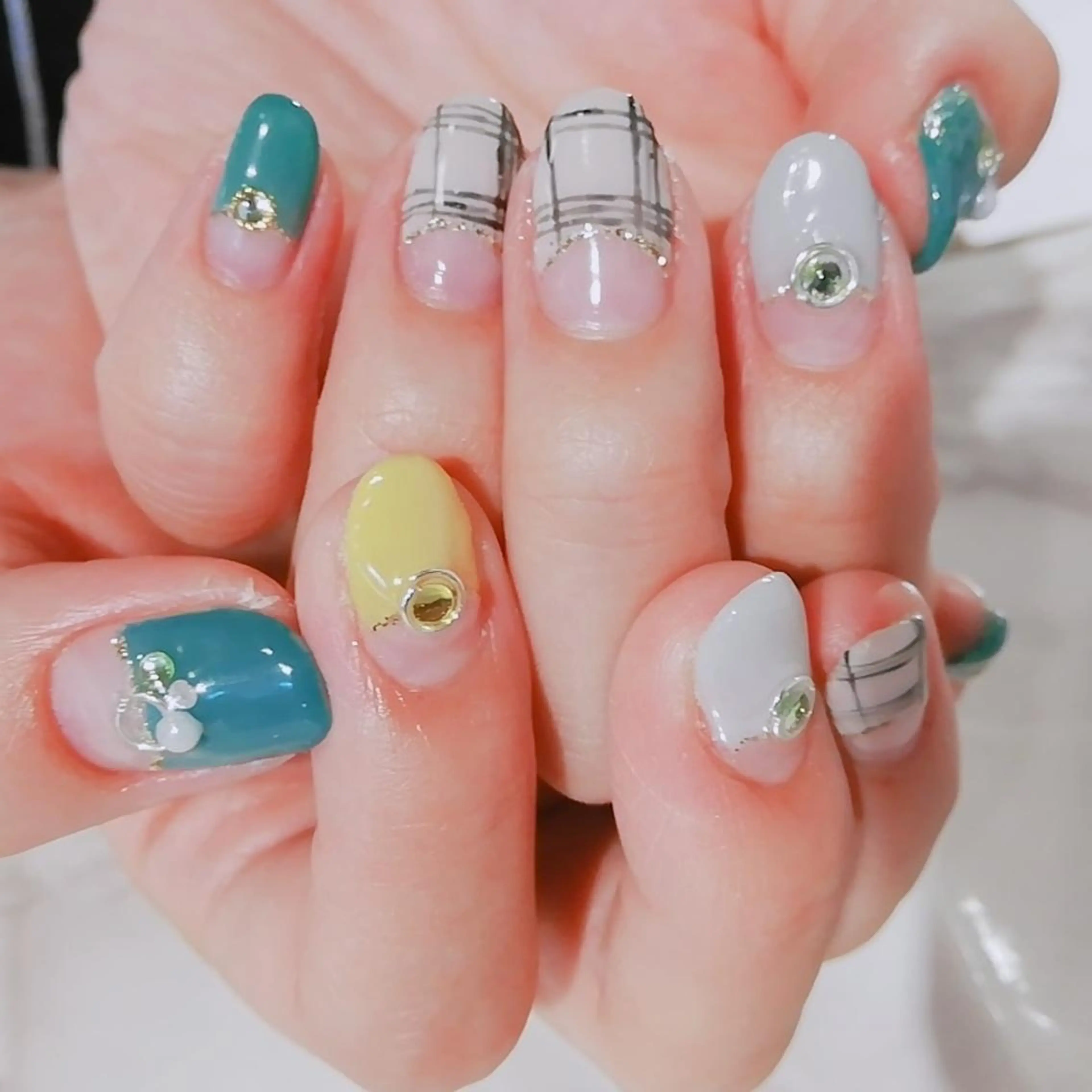 ネイル a.m.p nail所属・高山 奈津美のネイルデザイン