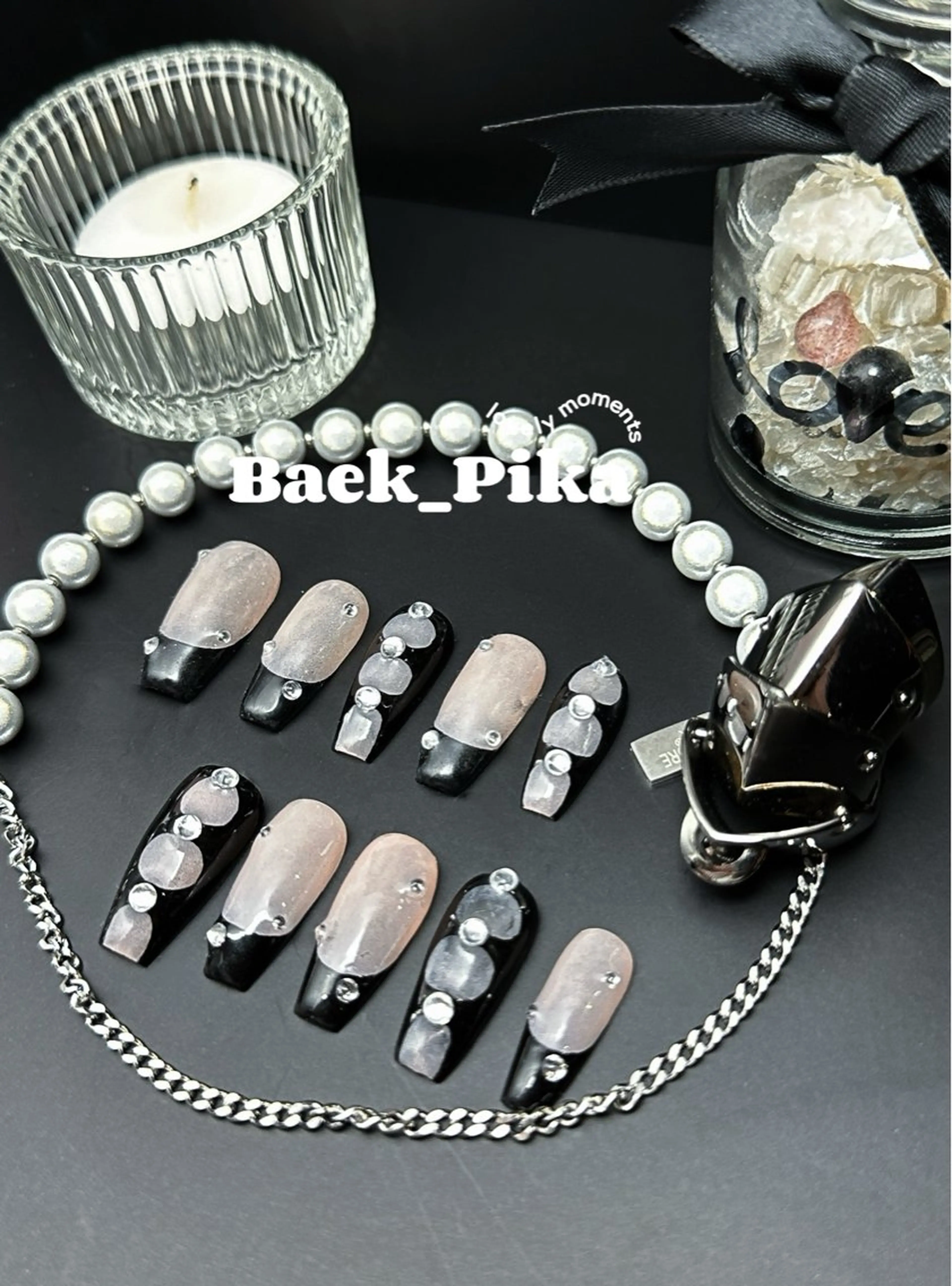 ネイル シルバー シンプルネイル LINSTY PIKAのネイルデザイン