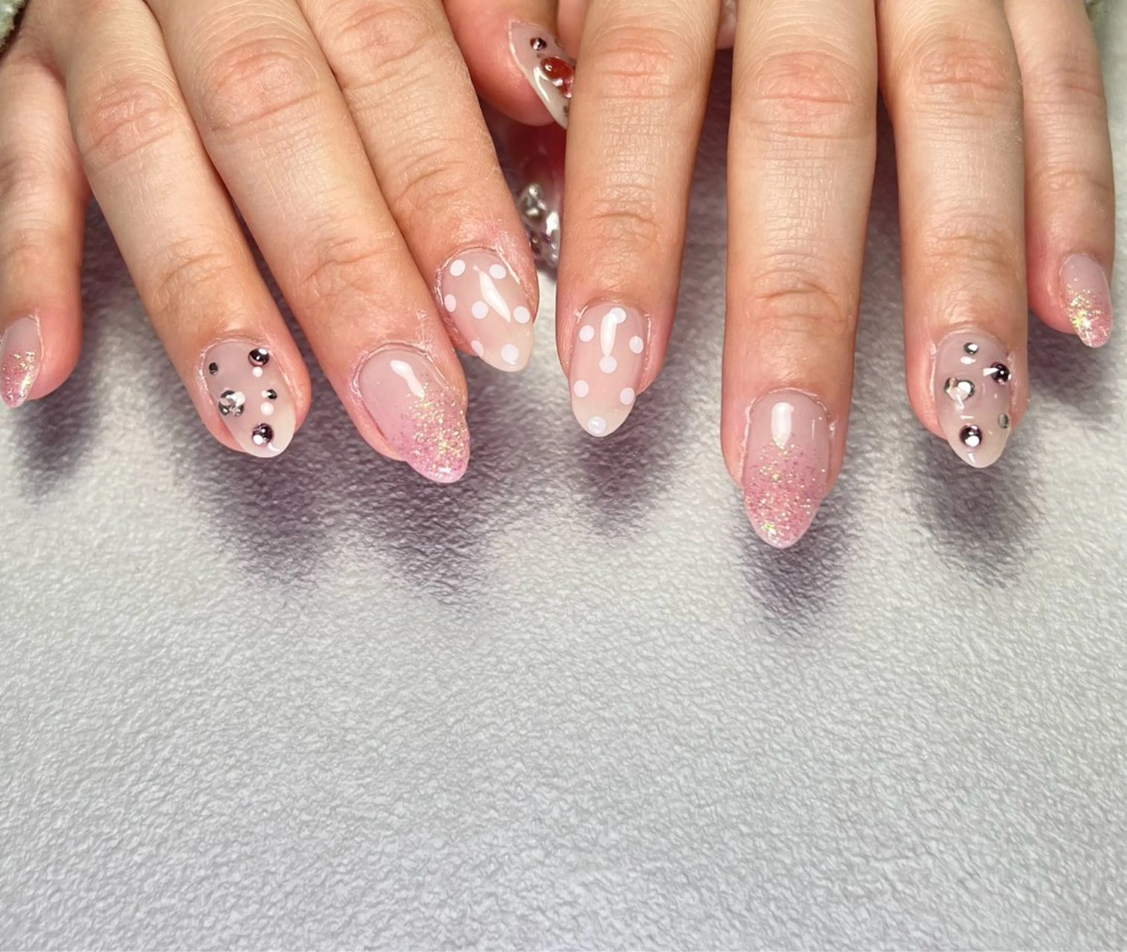 ネイル ハンドネイル ハンドケア ネイリスト ハンのネイルデザイン