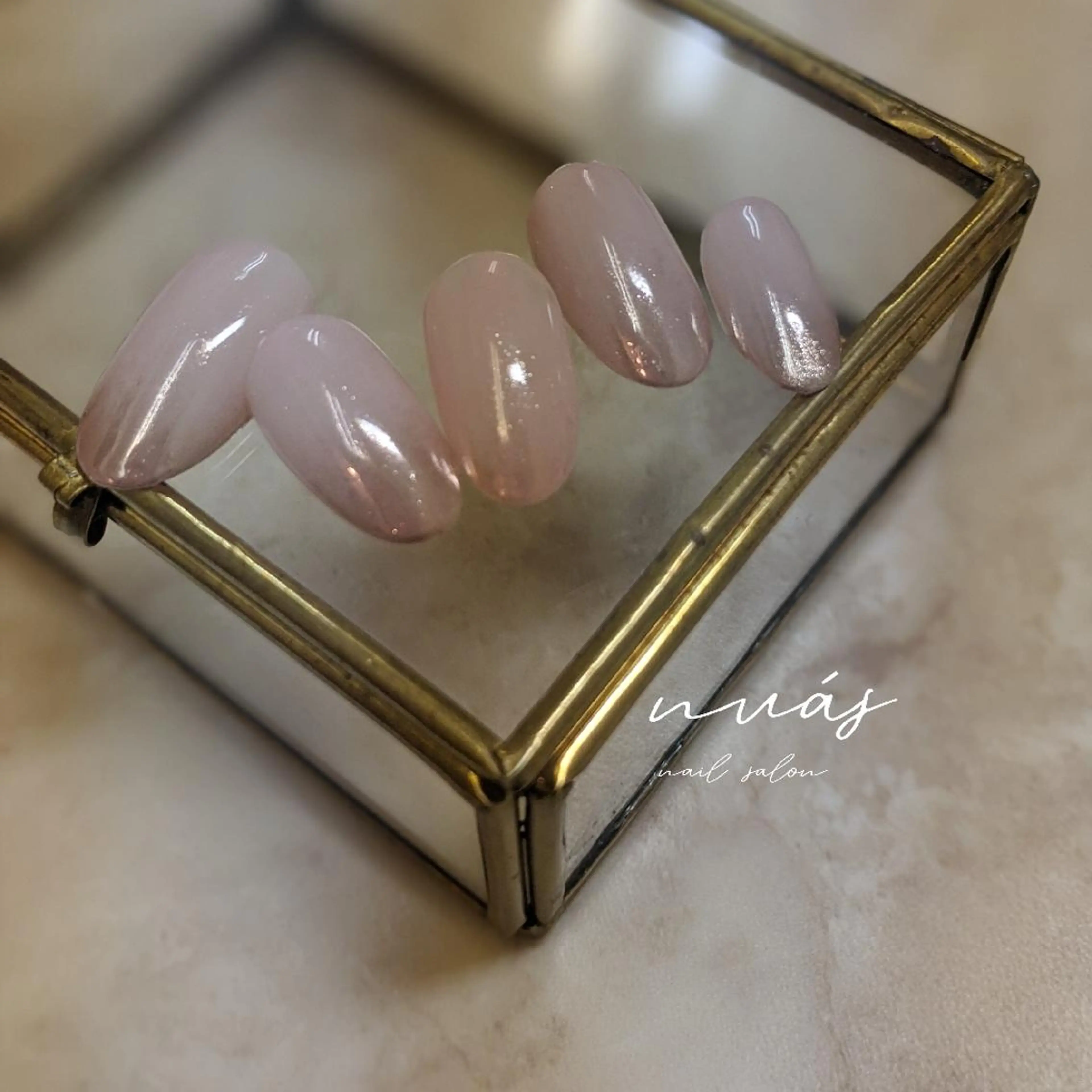 ネイル nuás nail & eyeのネイルデザイン