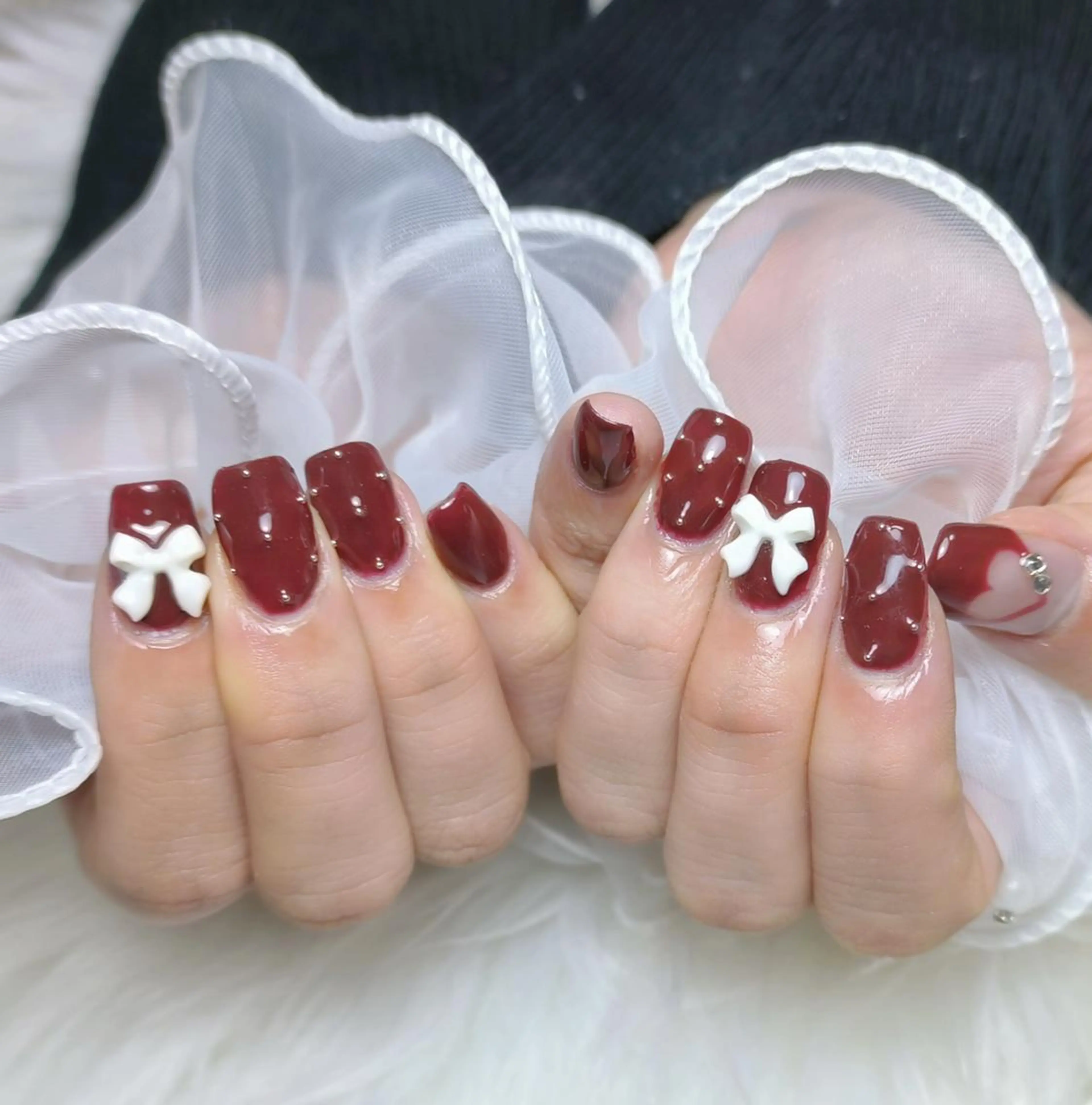 ネイル ki🍒🍒 ki ツルツルネイルのネイルデザイン