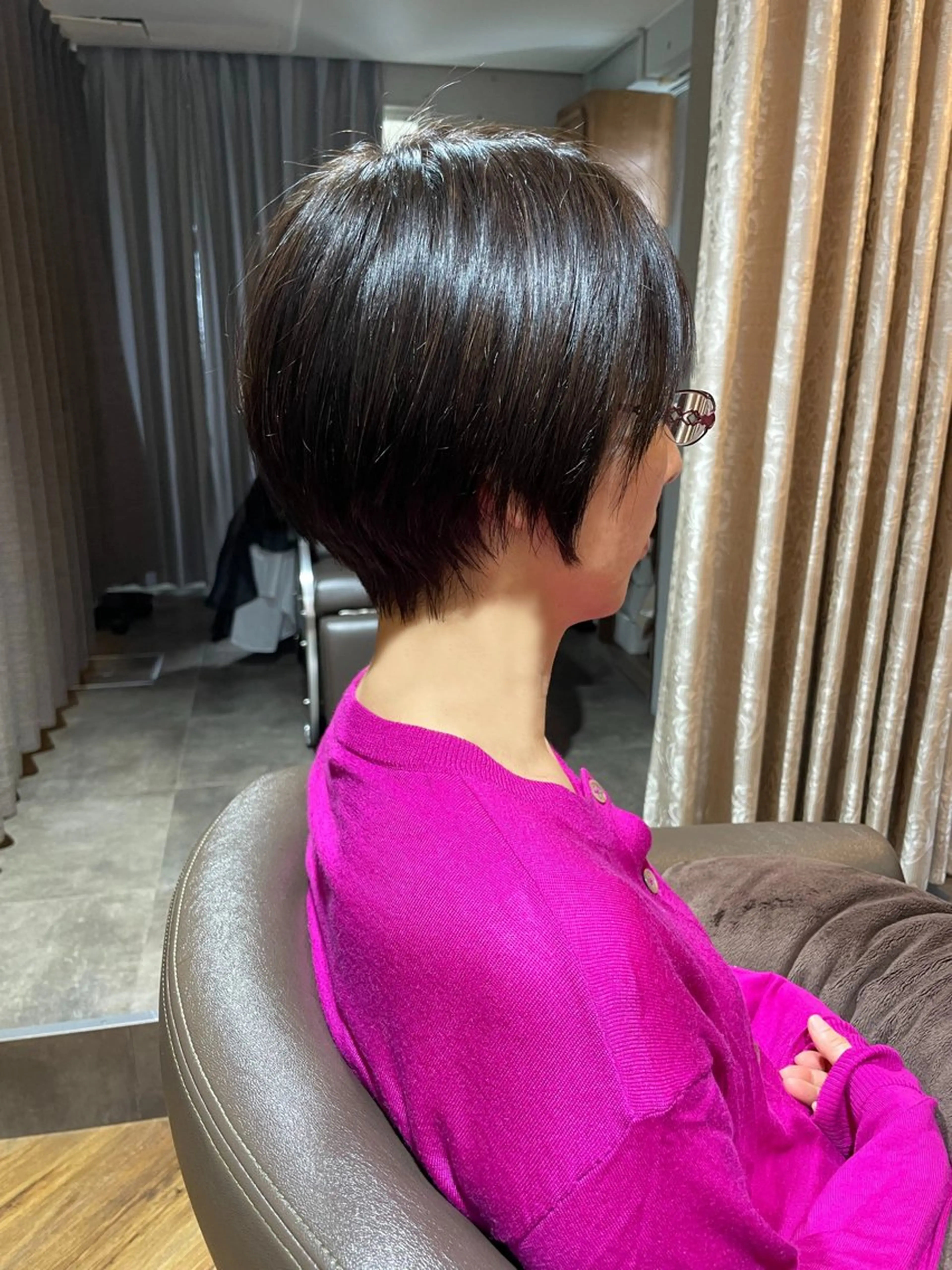 ショート カラー カット ヘアカラー トリートメント 似合わせカット得意 仁井亮のヘアスタイル