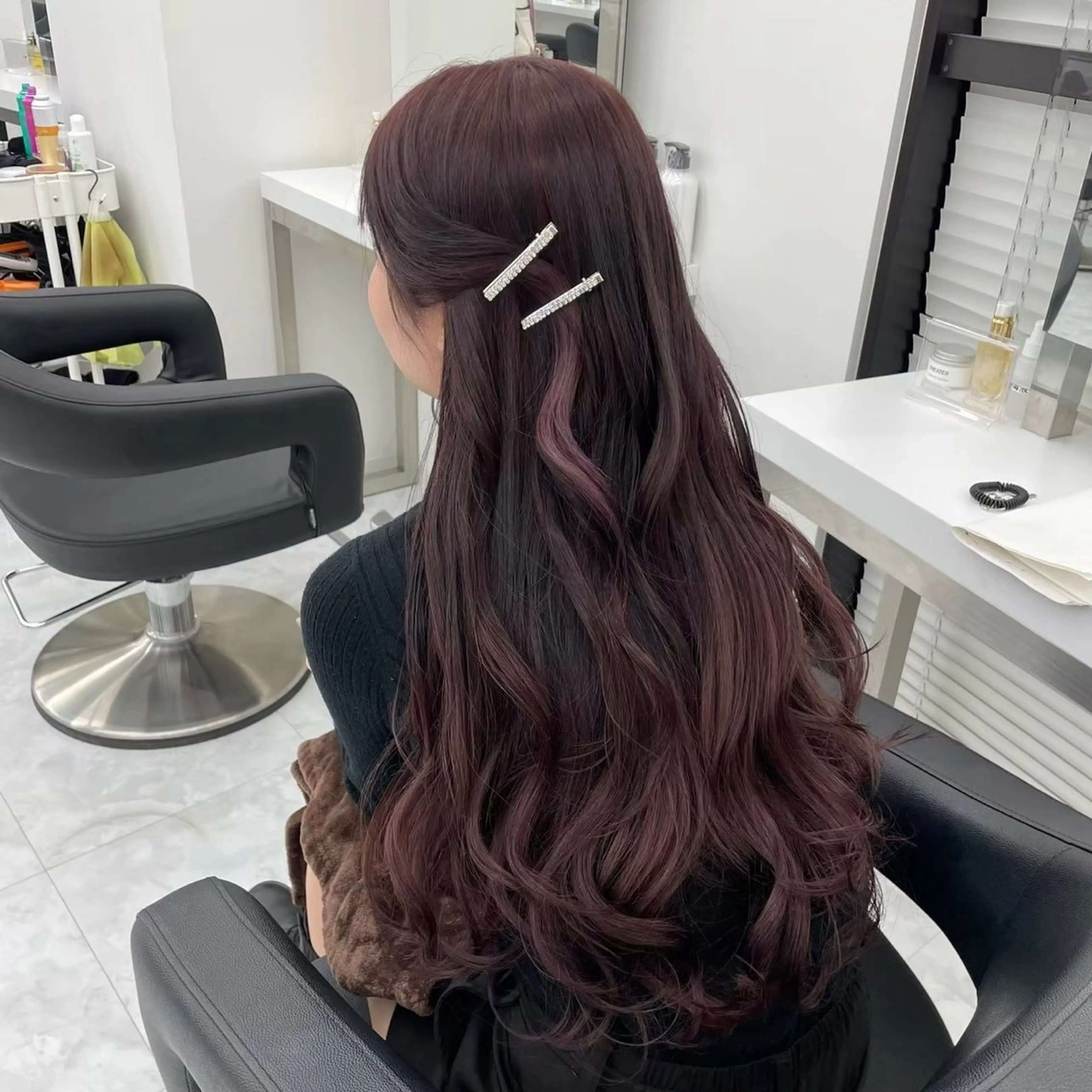ロング カラー カット ヘアカラー ヘッドスパ ヘアセット 透明感ハイトーン☁️ 斗和🫧天神のヘアスタイル