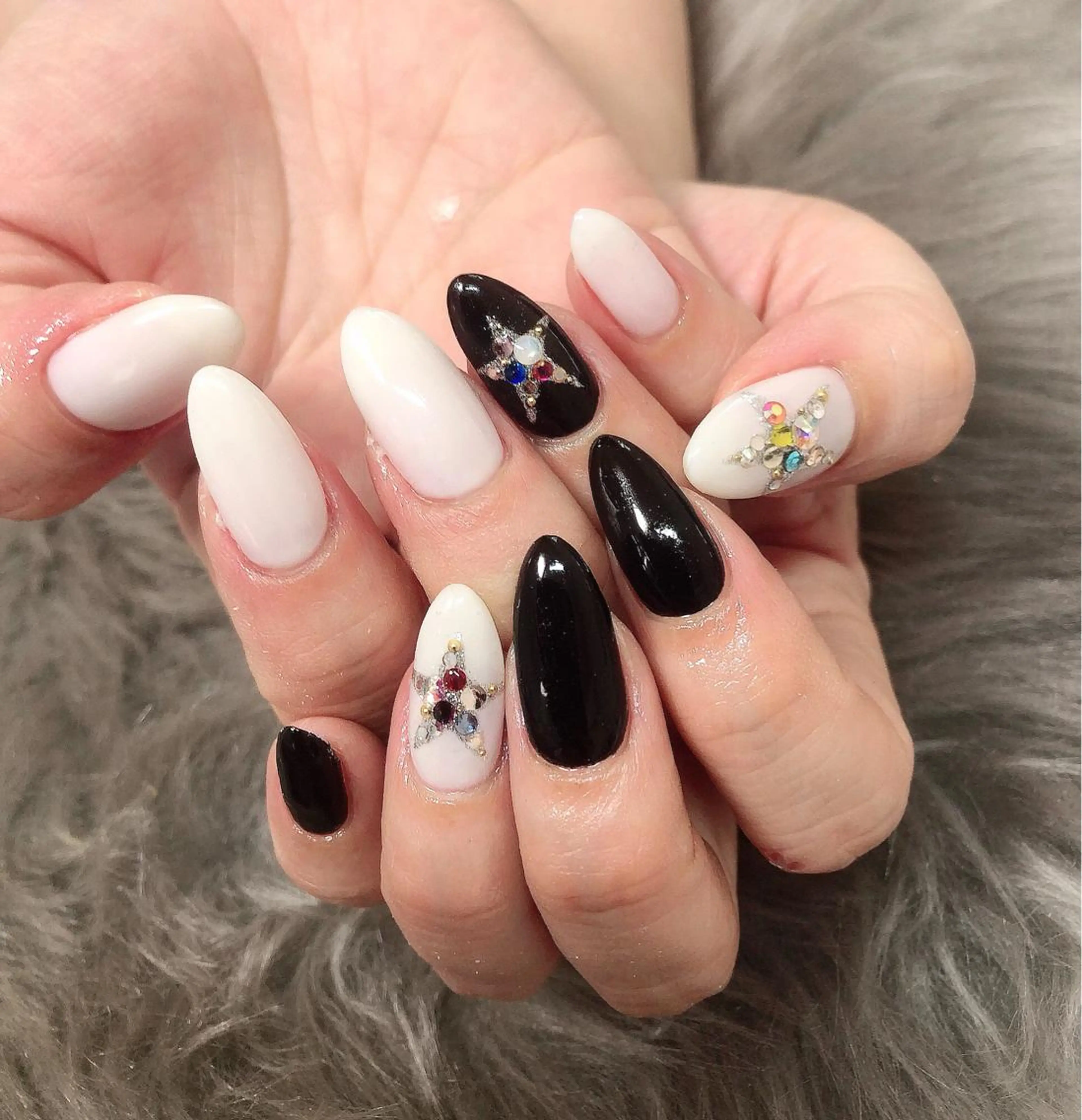 ネイル ハンドネイル puna nailのネイルデザイン