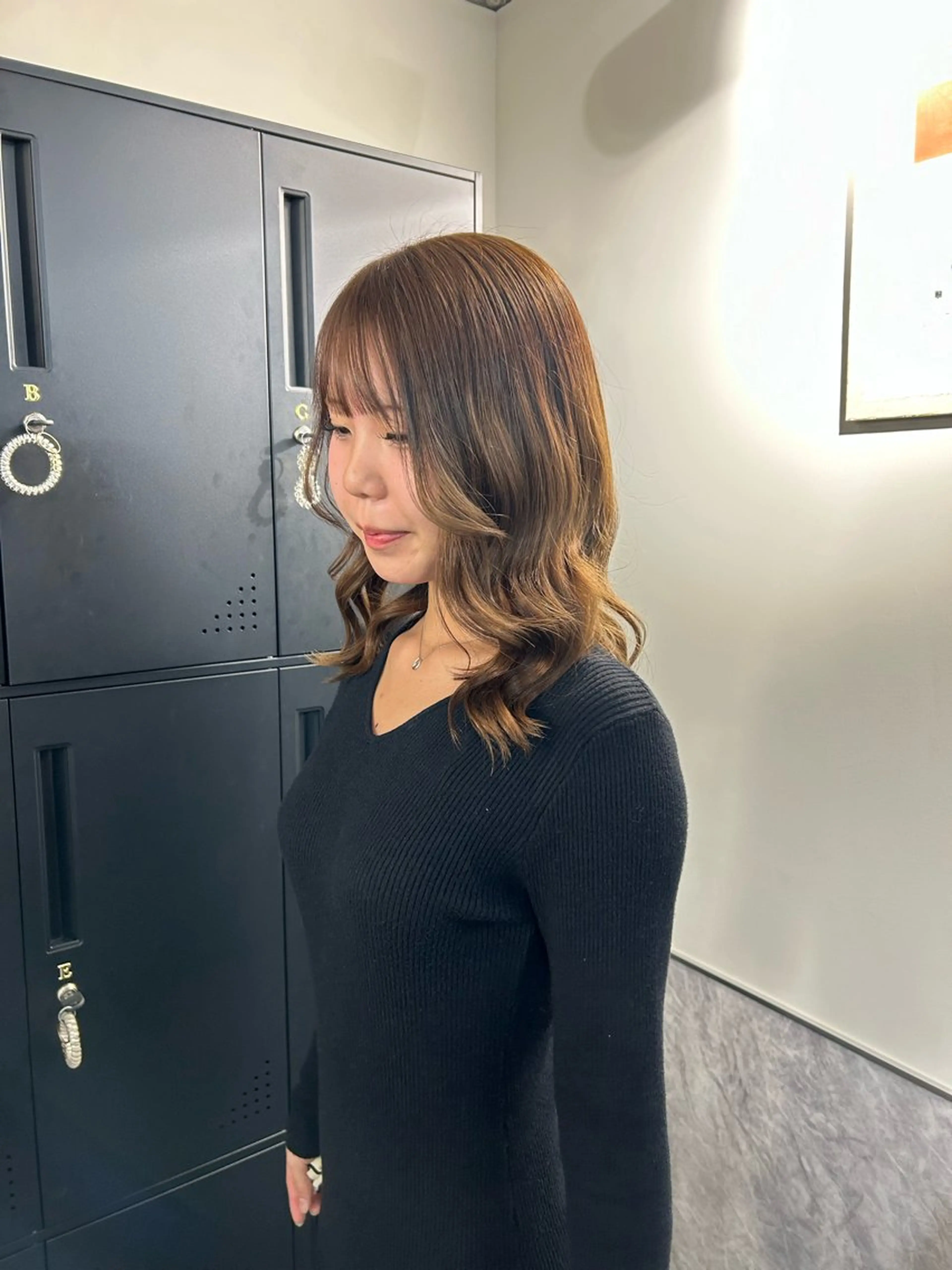 ミディアム カラー Afinar／ ユイカのヘアスタイル