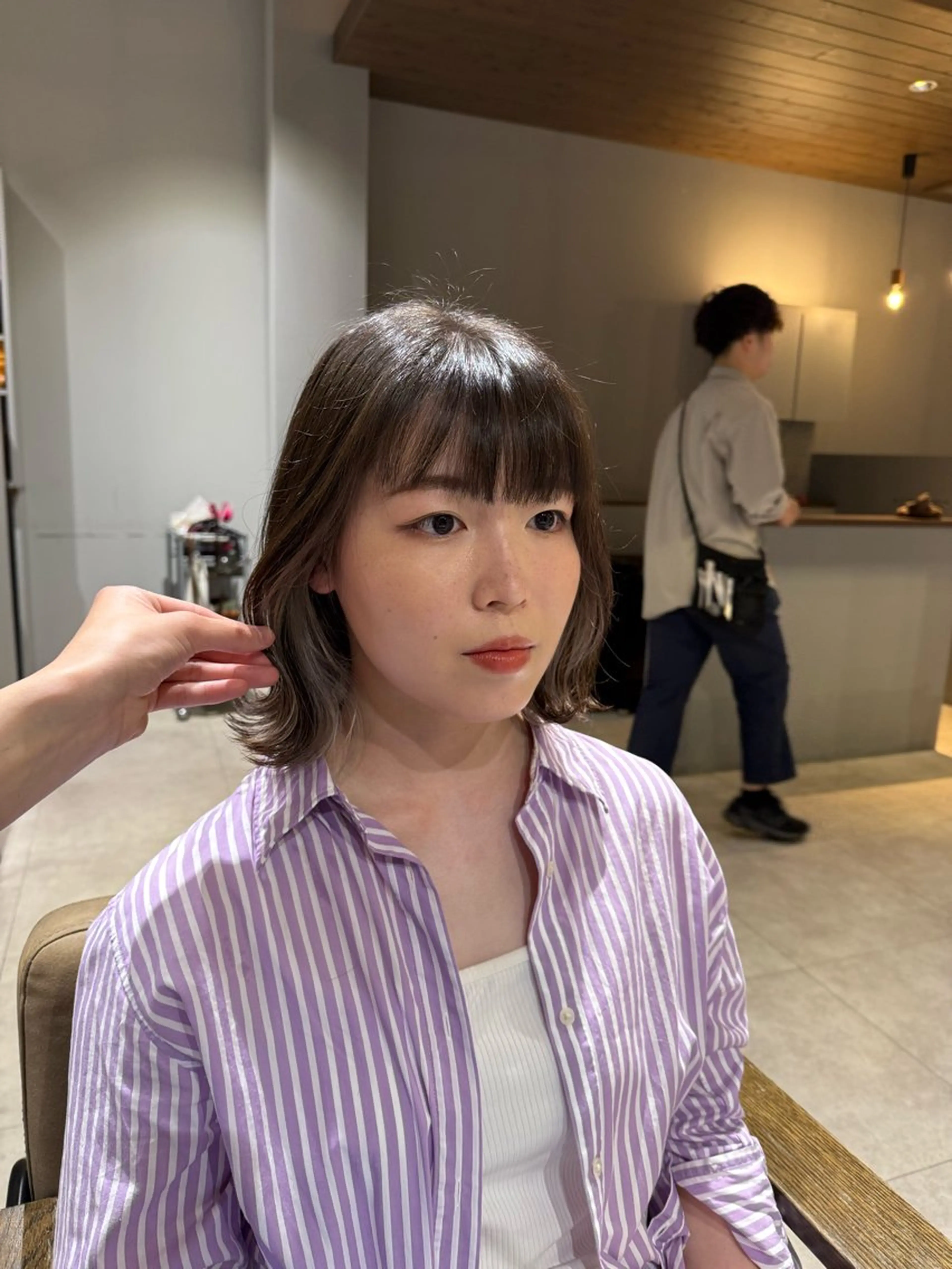 ミディアム カラー イヤリングカラー カット ヘアカラー エマ ピボット 中川店所属・富原崇太/ 透明感カラー/韓国風のヘアスタイル