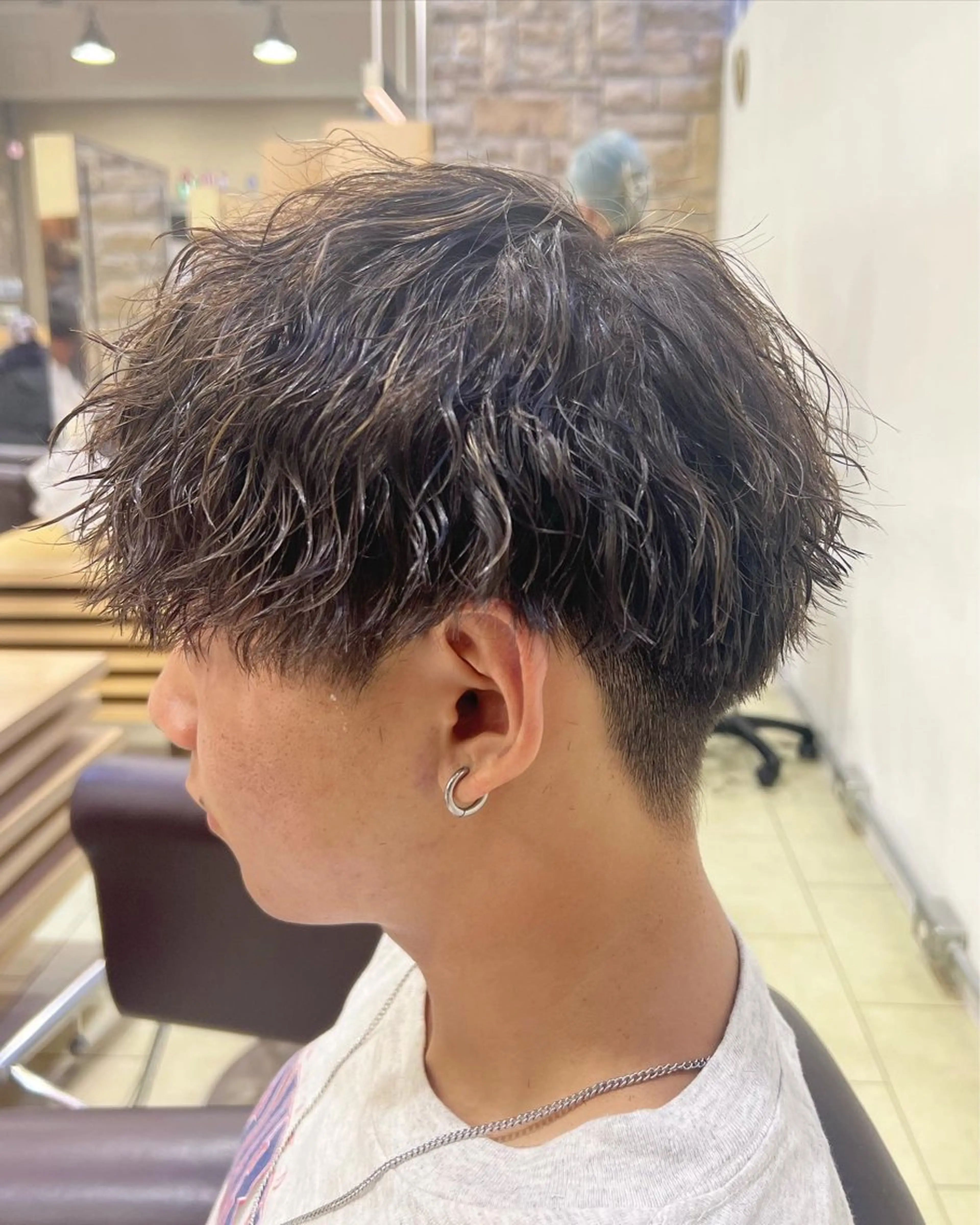カラー パーマ メンズ メンズメッシュ メッシュ カット ヘアカラー パーマ 韓国ヘアダウンパーマ シャドウパーマ/航太のヘアスタイル
