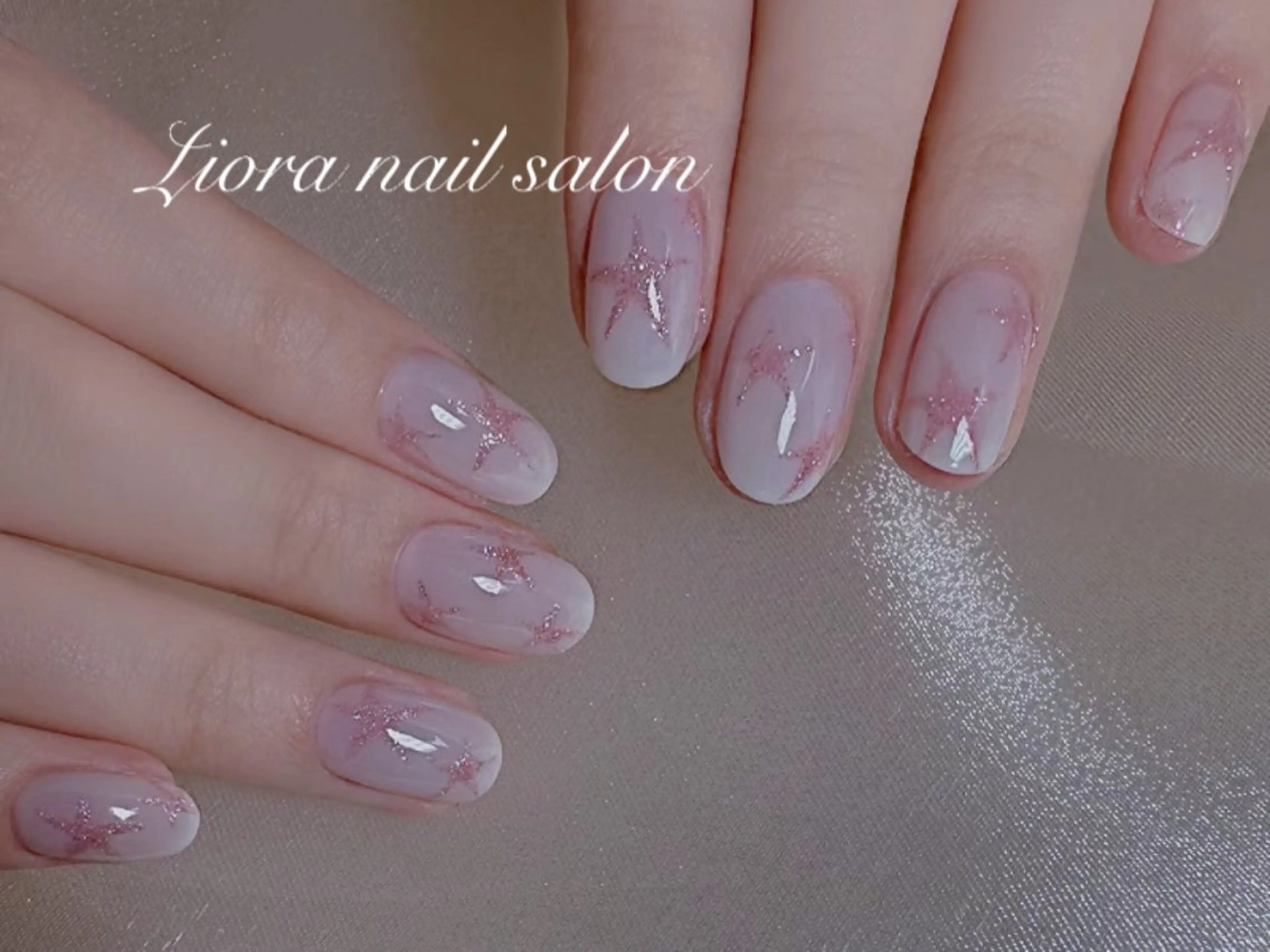 ネイル フレンチネイル ジェルネイル ガーリー グラデーション キラキラネイル ハンドネイル Liora ネイルサロン所属・Liora nail salonのネイルデザイン