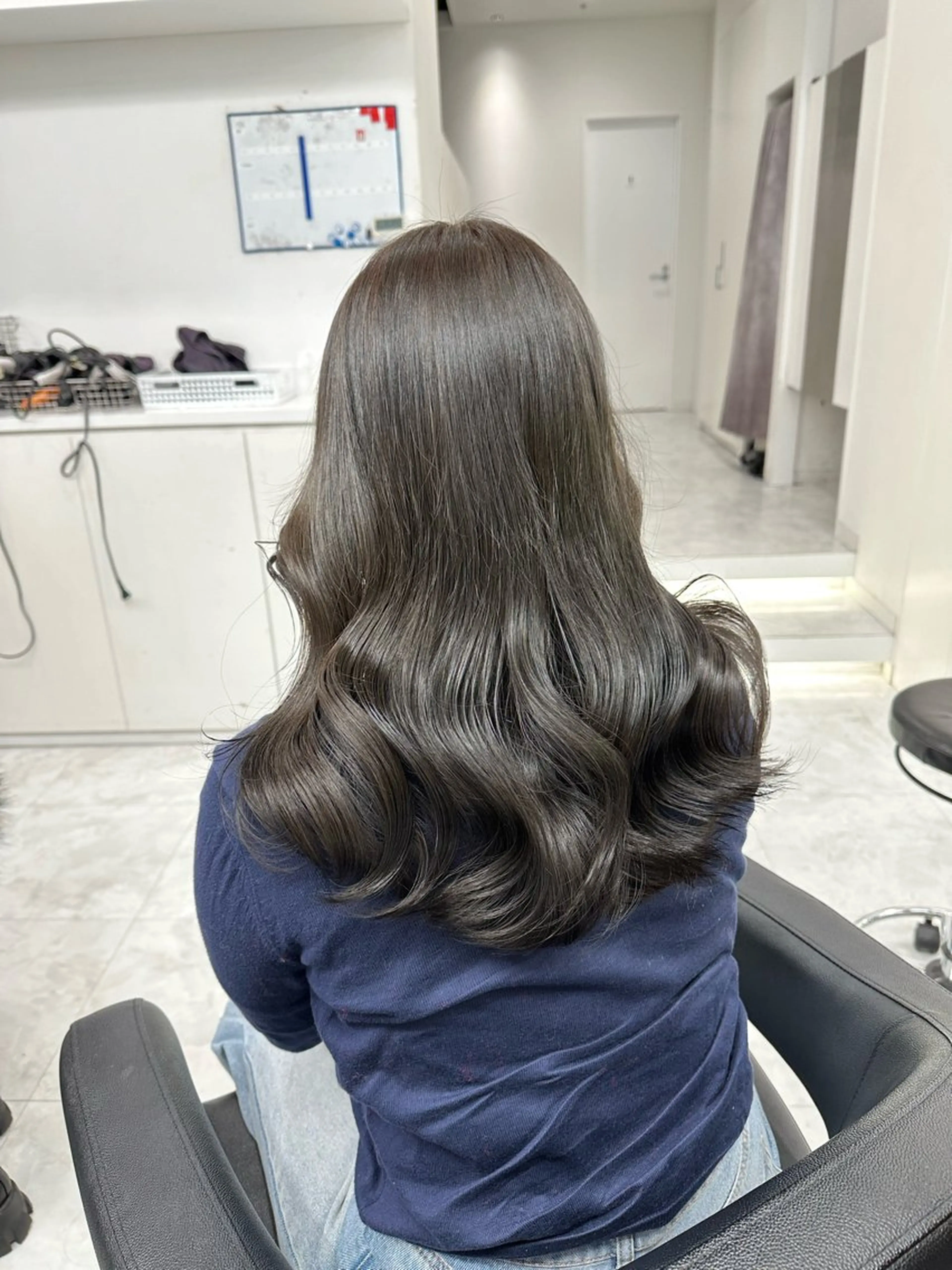セミロング ヘアカラー トリートメント EARTH日吉店所属・🌼リナ🌼赤み消し オリーブ/ブラウンのヘアスタイル