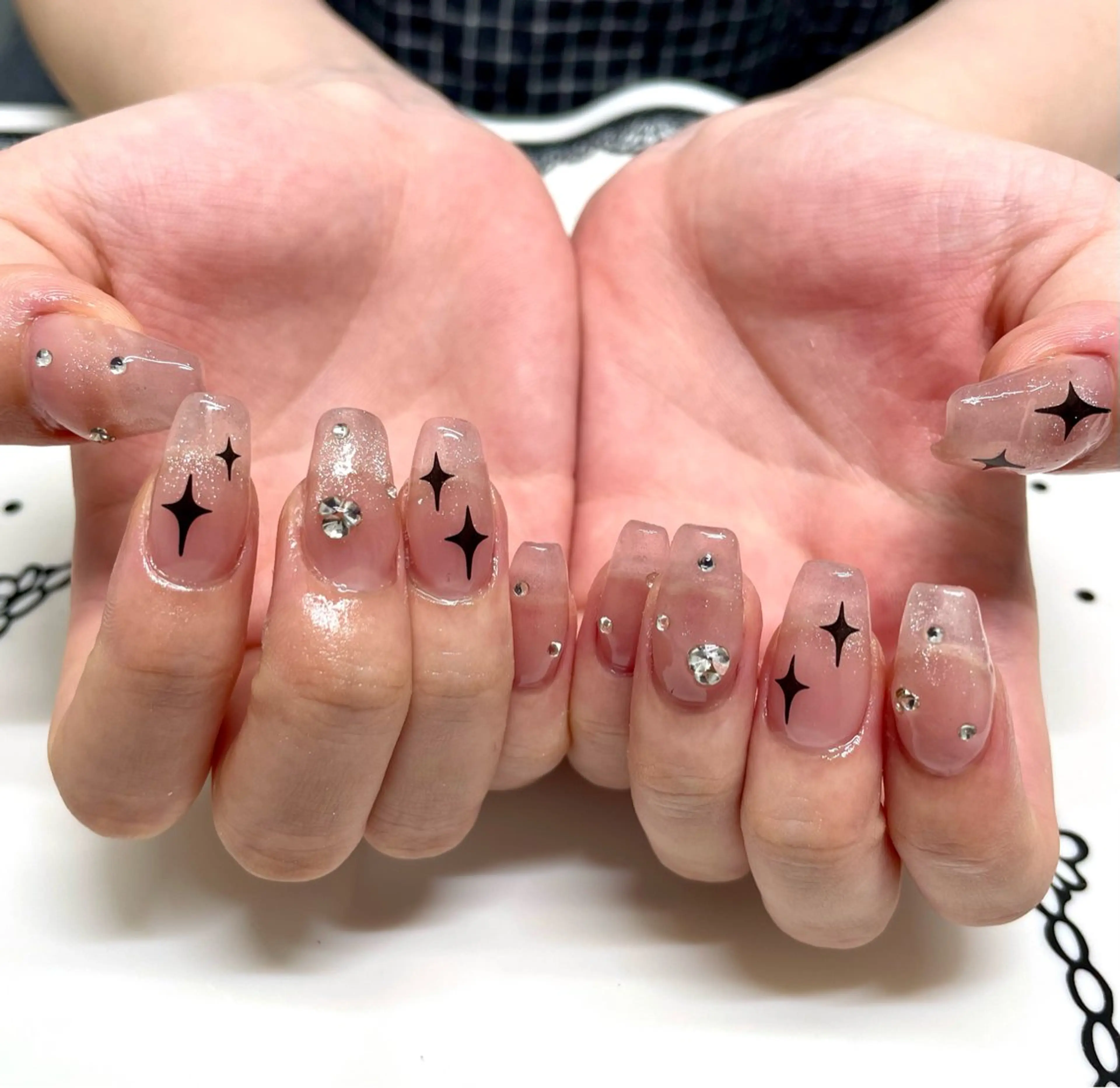 ネイル ハンドネイル nailsalon sugarr所属・nailist cocoのネイルデザイン