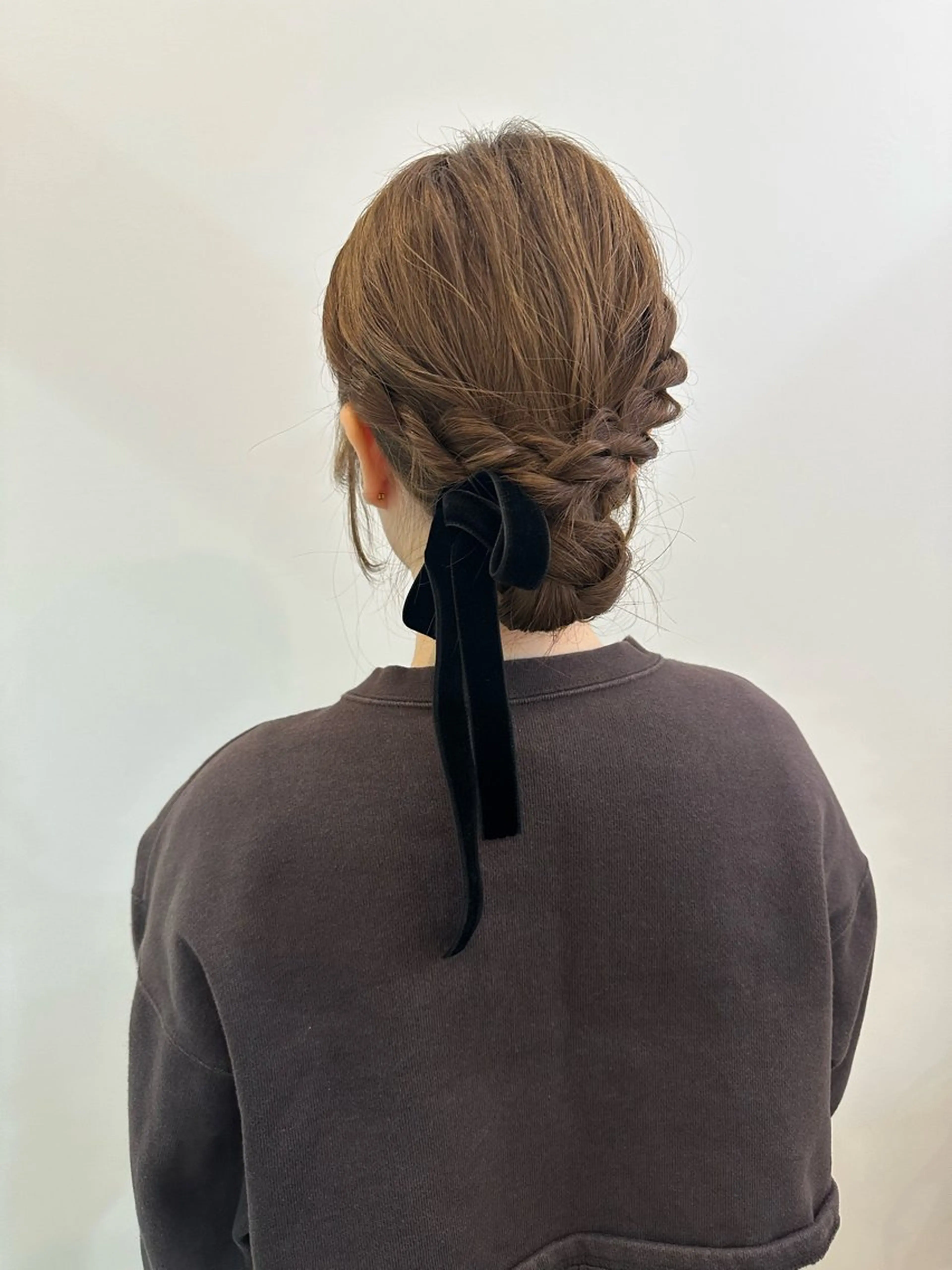 セミロング ヘアアレンジ ヘアセット 海外ヘア/透明感カラ ー🍒nao.のヘアスタイル