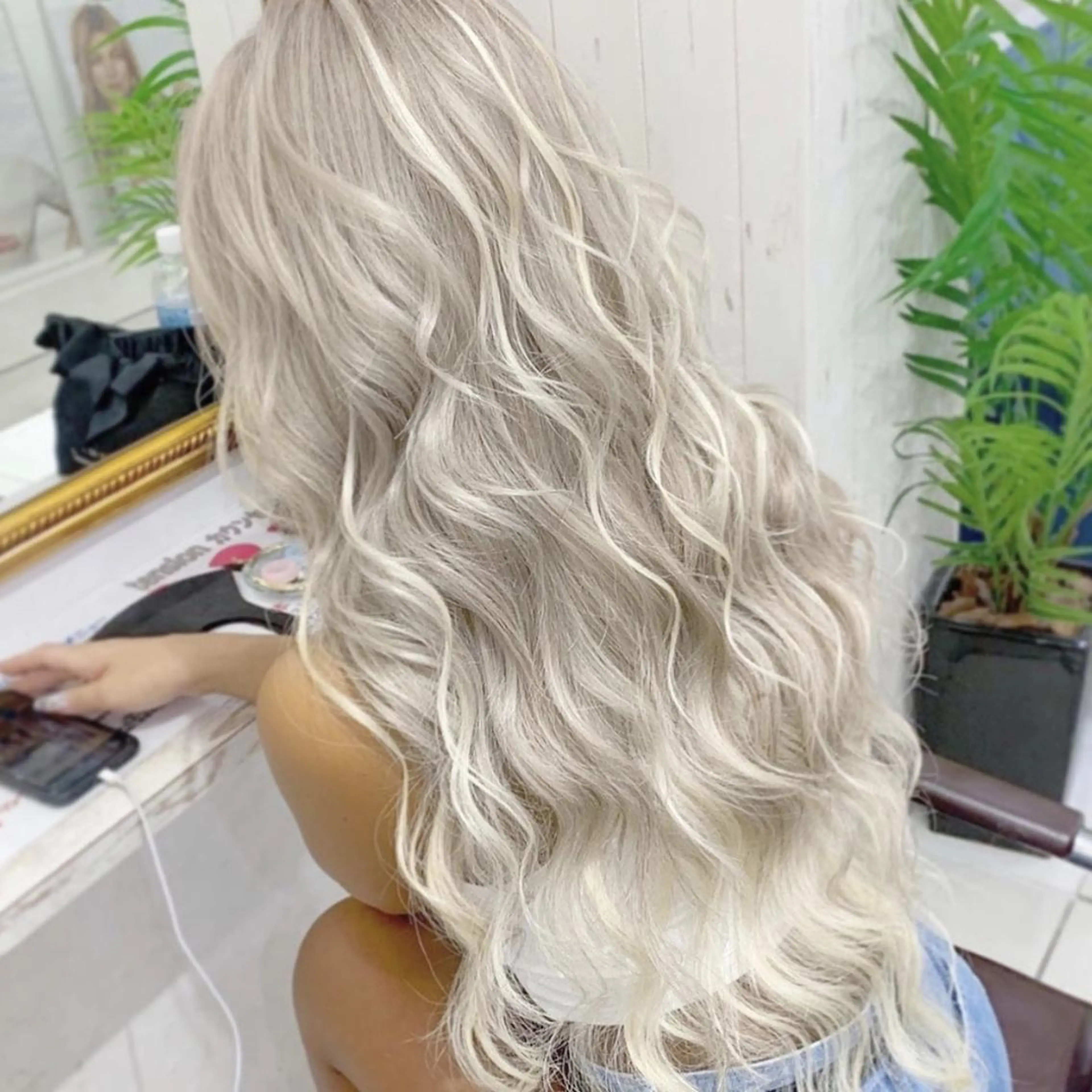 ロング シールエクステ エクステ ハイライト レイヤーカット モデル募集中 ★D.Cのヘアスタイル