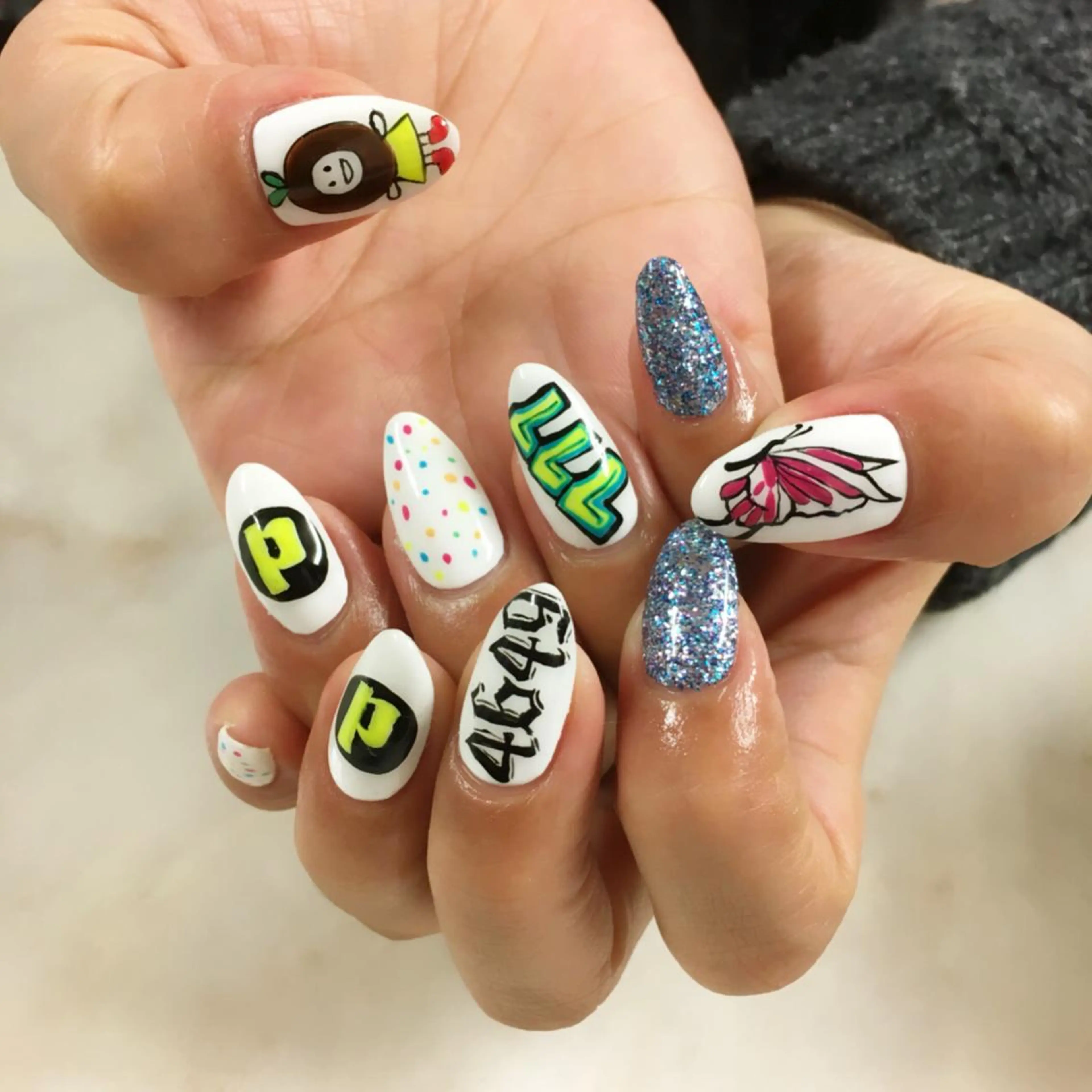 ネイル アートネイル SHINE NAILのネイルデザイン