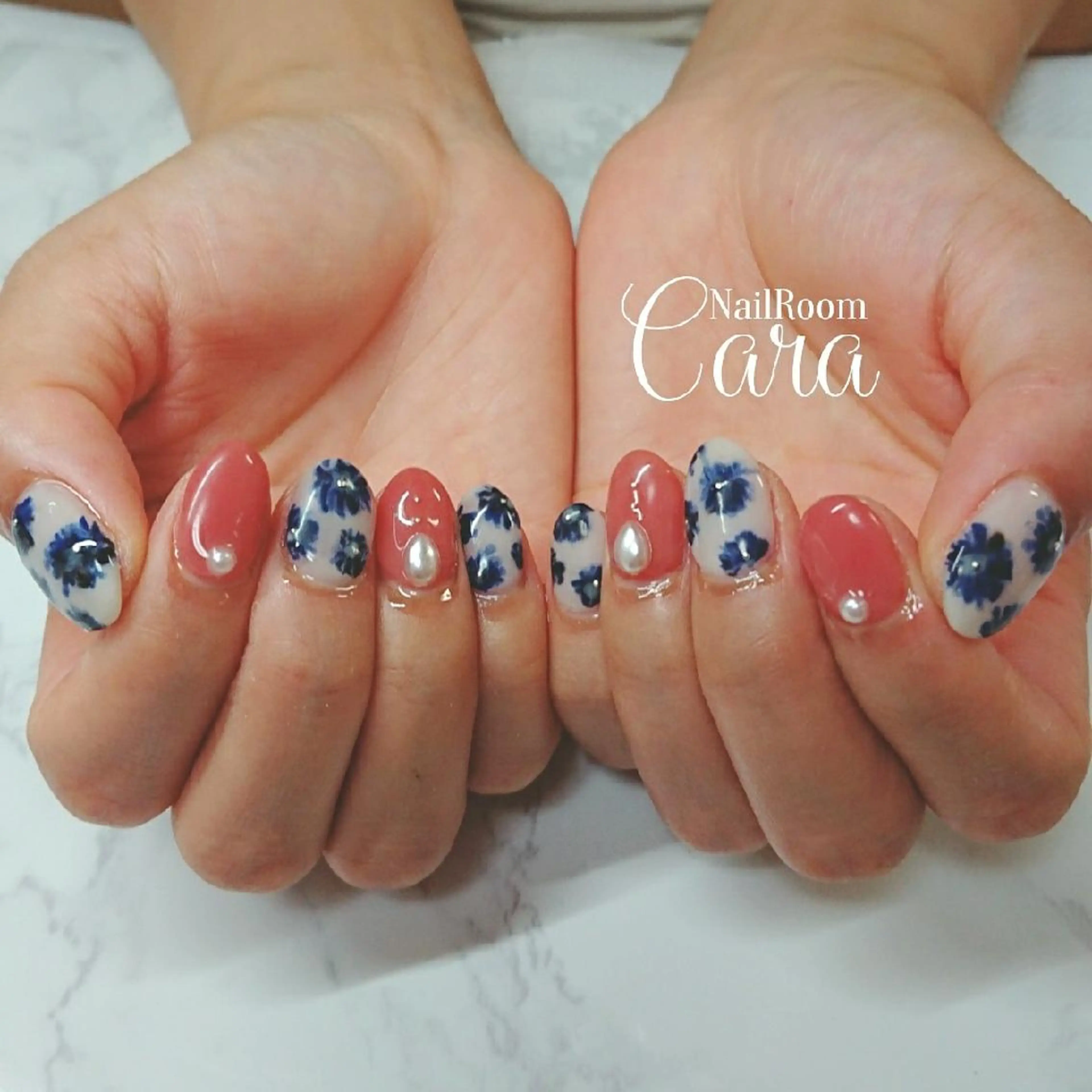 ネイル instinkt_ Mio Mizunoのネイルデザイン