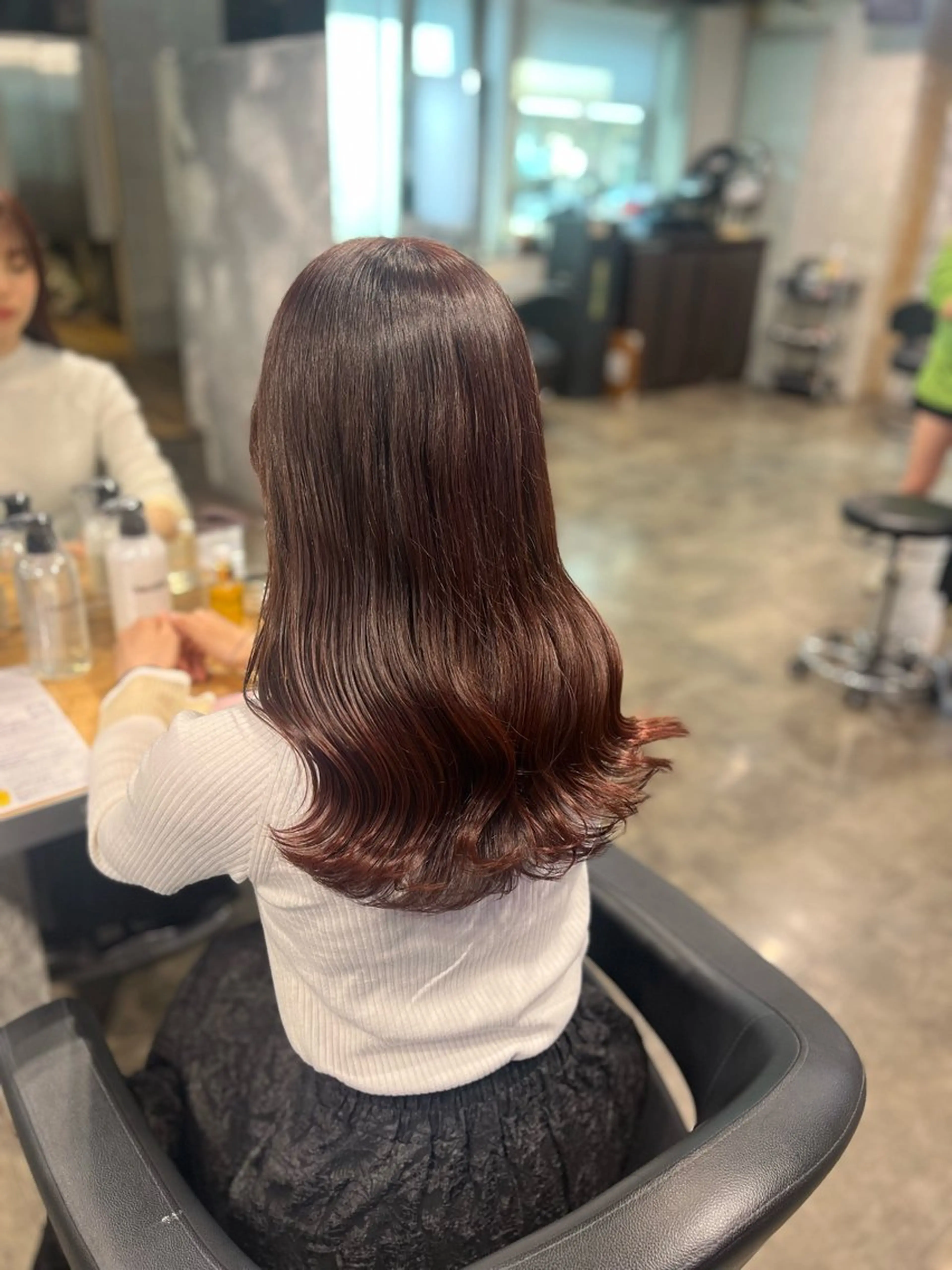 カラー ヘアカラー トリートメント ヘッドスパ ヘアセット ガーリーヘア💌トレ ンド暖色💌Yuuのヘアスタイル