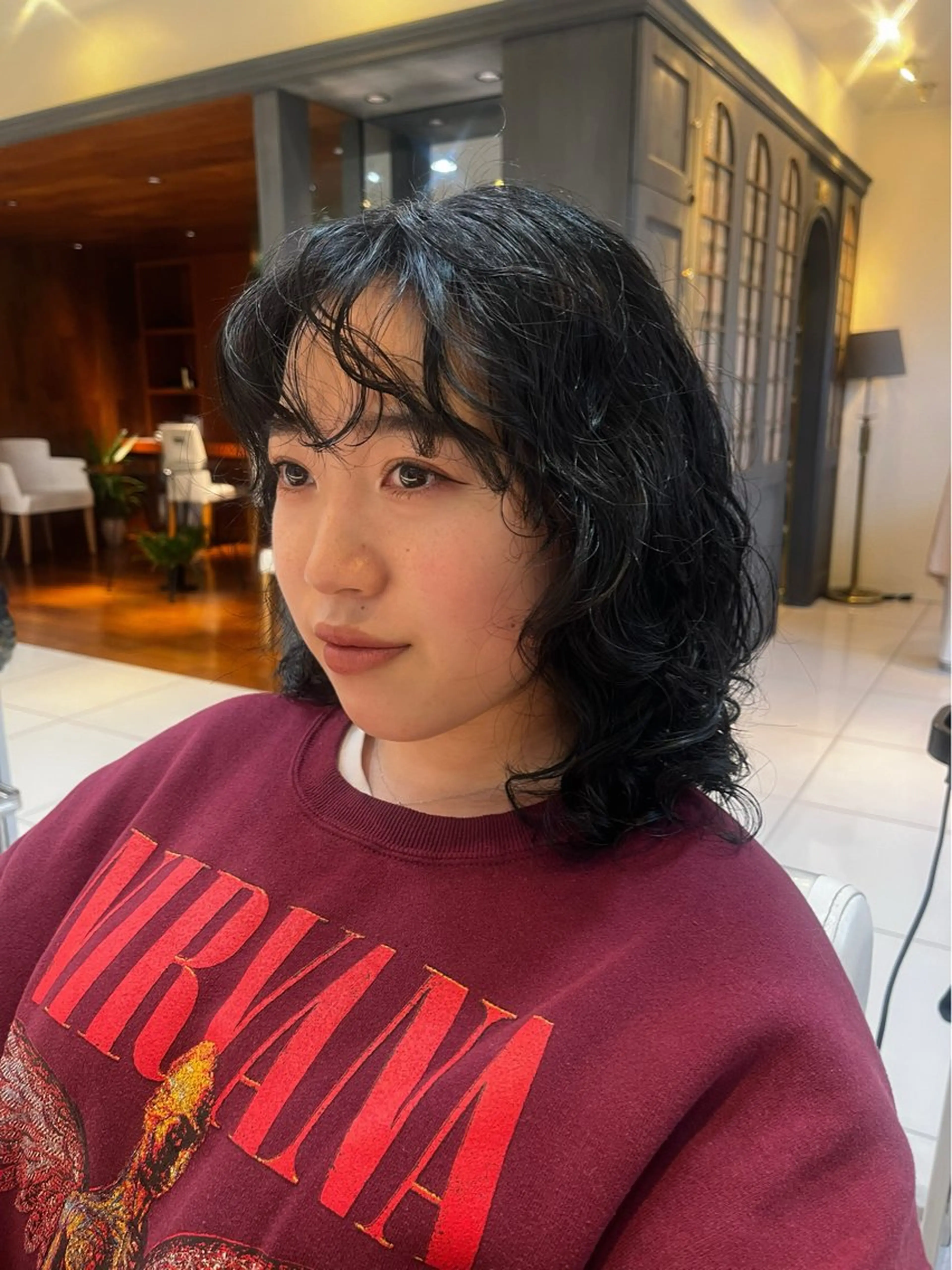 カラー The B/ オガワラナのヘアスタイル