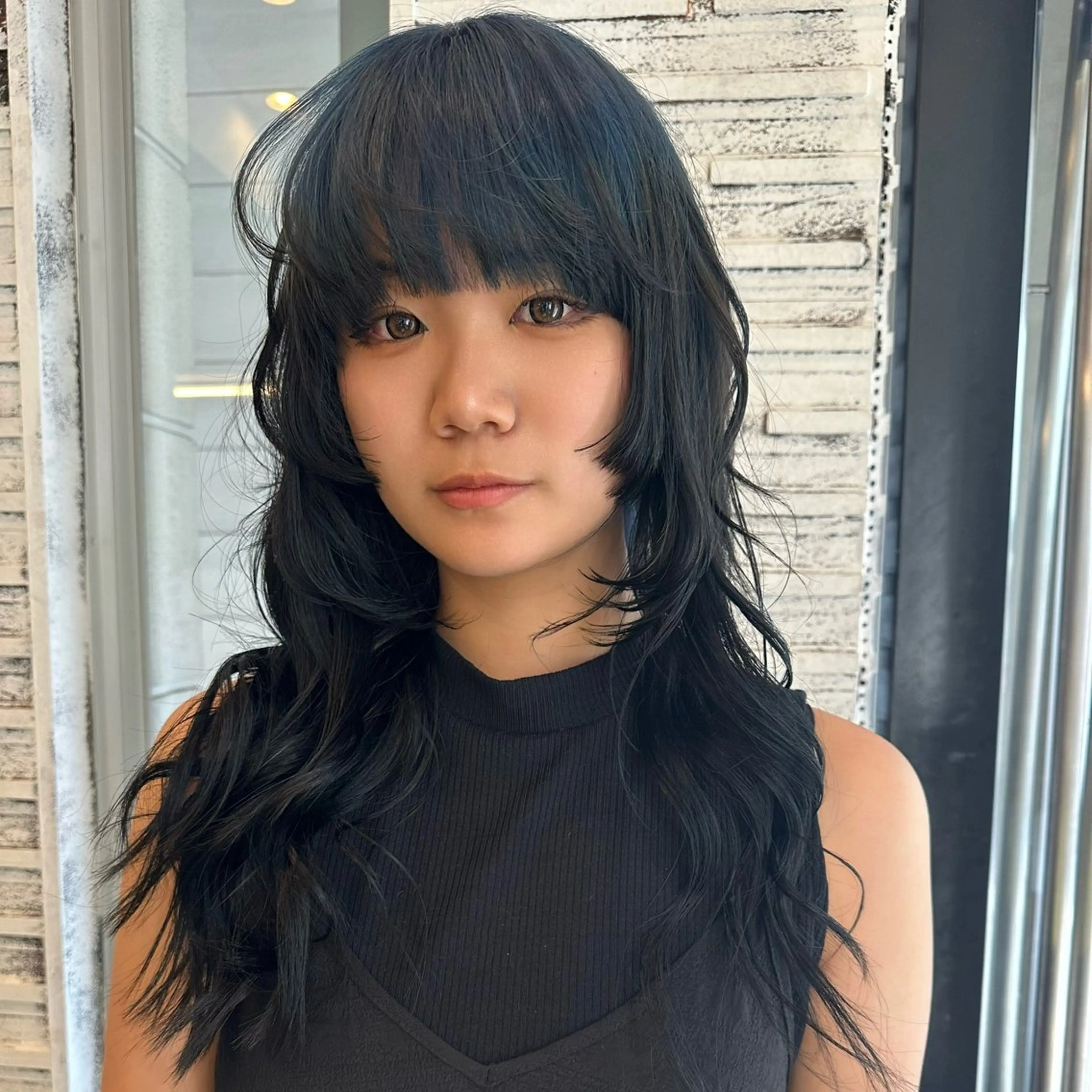 ロング カラー 黒髪 ブリーチ ブルーカラー ブルーブラック ケアブリーチ ヘアカラー ✨艶ブリーチカラー✨ 酸性ストレート光太郎のヘアスタイル