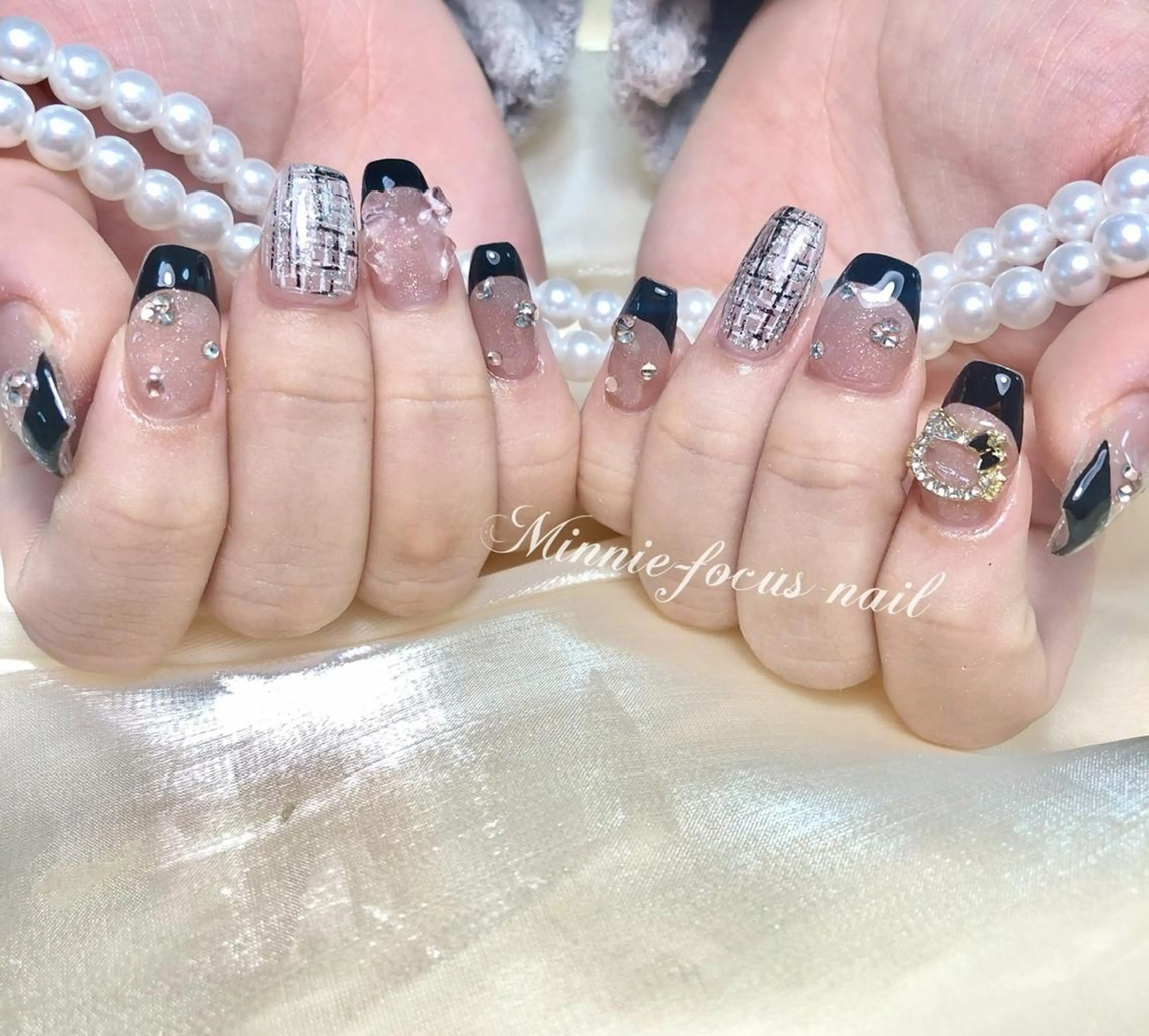 ネイル フレンチネイル キラキラネイル 持ち込み スカルプネイル ツイードネイル ハンドネイル 🎀Lychee ワンホンネイル✨のネイルデザイン