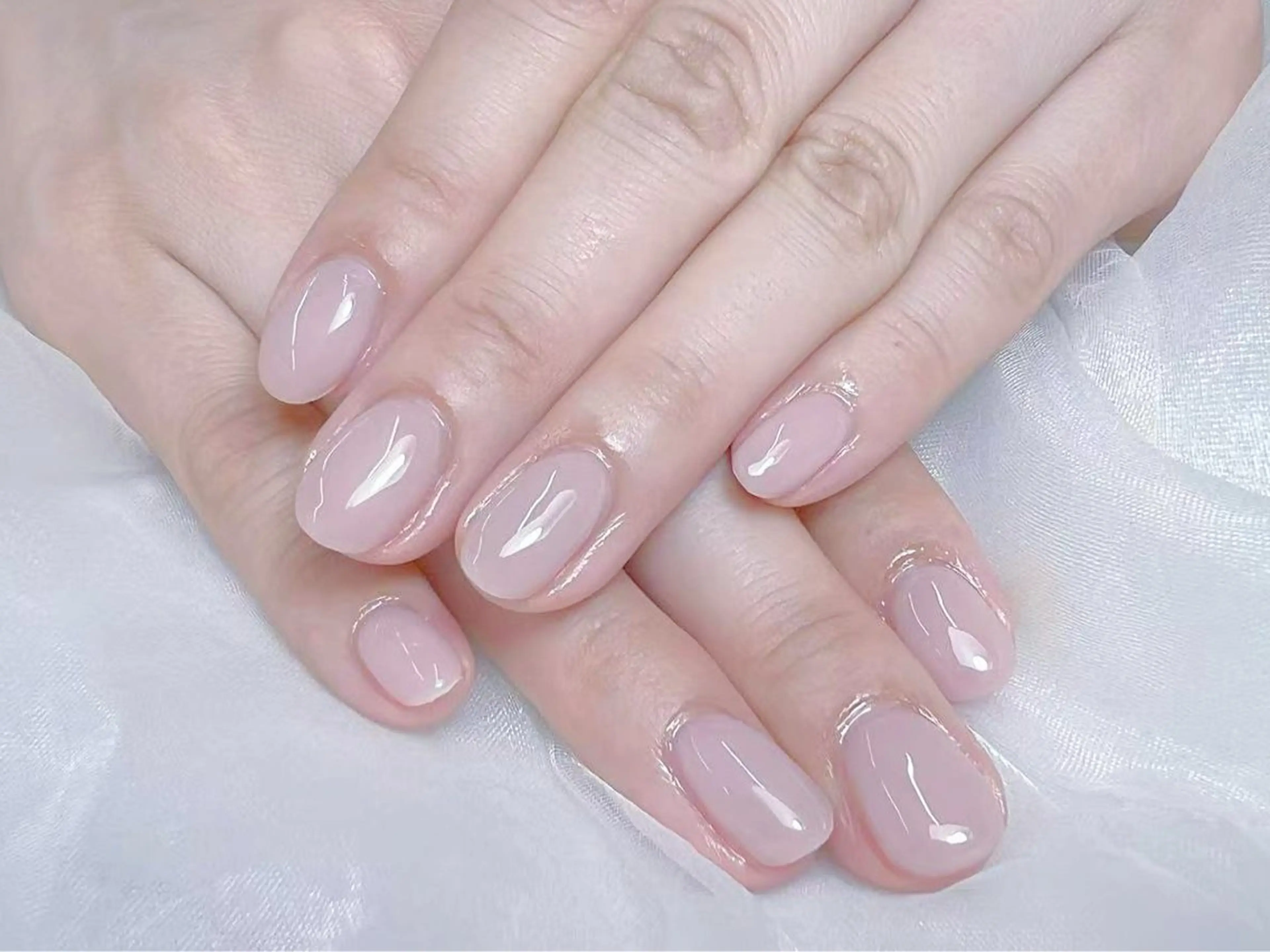 ネイル オーロラネイル フレンチネイル グラデーション 韓国ネイル マグネットネイル ハンドネイル NOA NAILのネイルデザイン