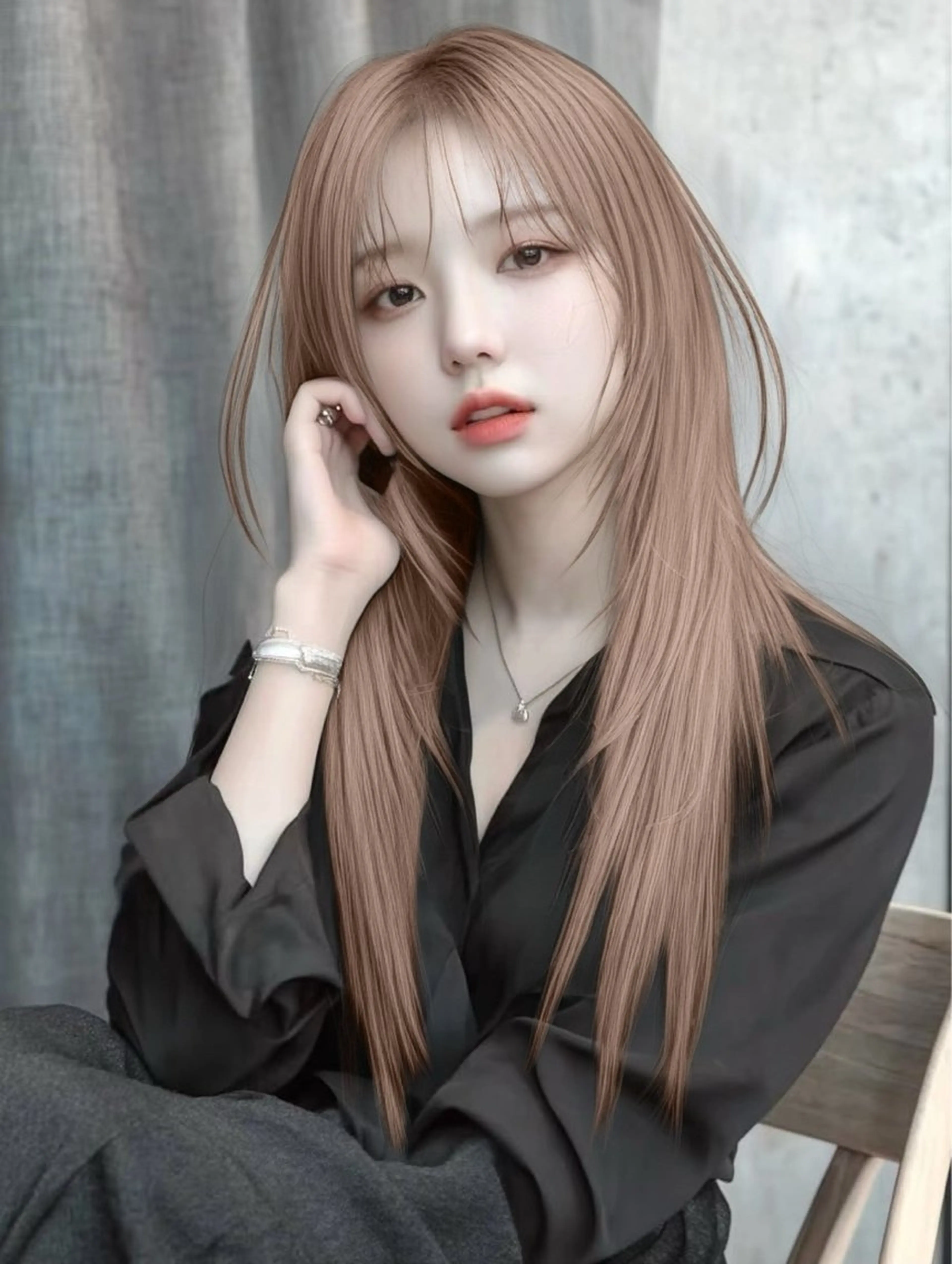 ロング ヘアカラー トリートメント GiseL 梅田【ジゼル】所属・透明感カラー × ハイトーン さきのヘアスタイル