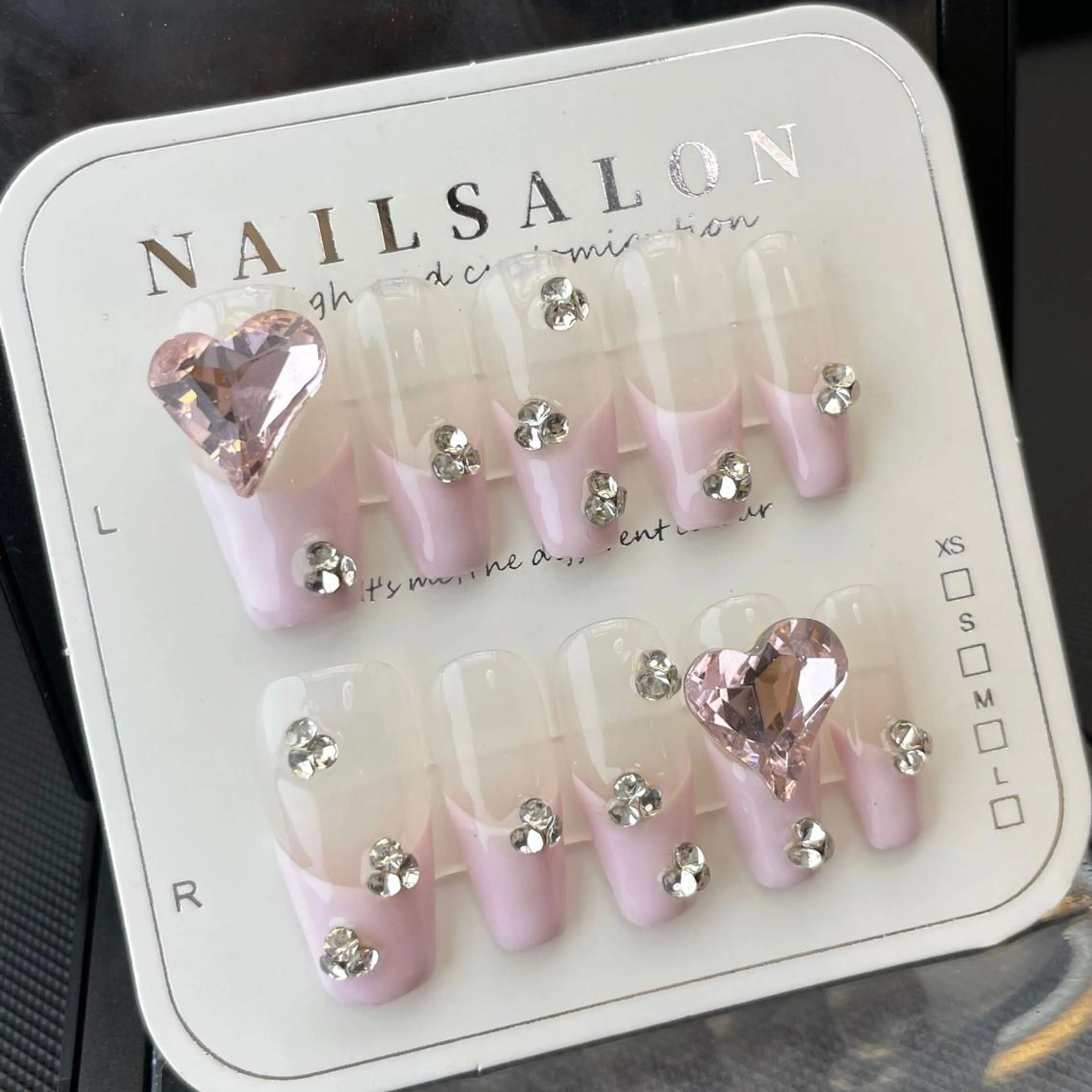 ネイル ジェルネイル スカルプネイル ネイルチップ ハンドネイル ハンドケア 🌸柚葉 🌸のネイルデザイン