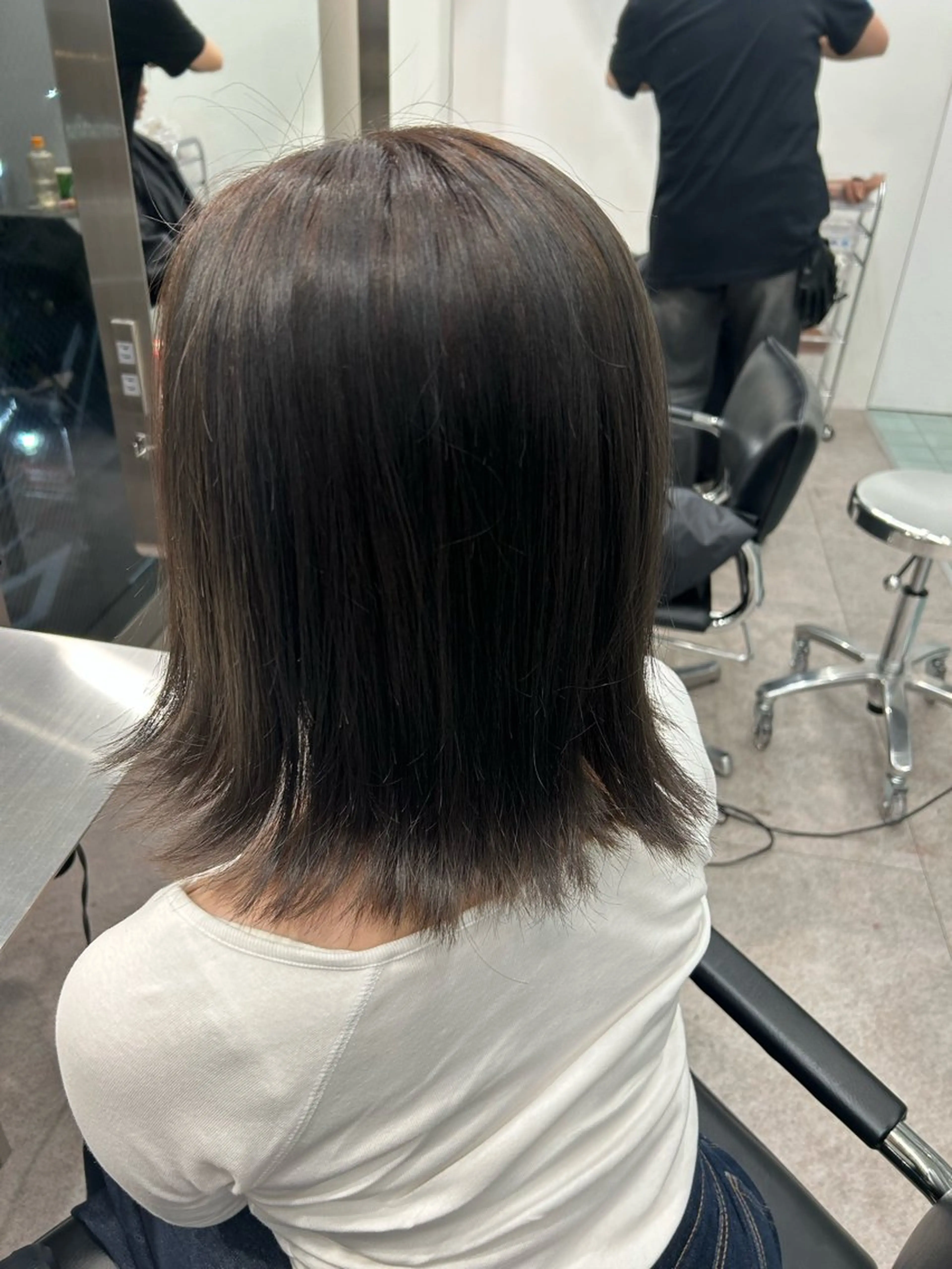 ミディアム カラー 透明感カラー ミルクティーベージュ /sara💛のヘアスタイル