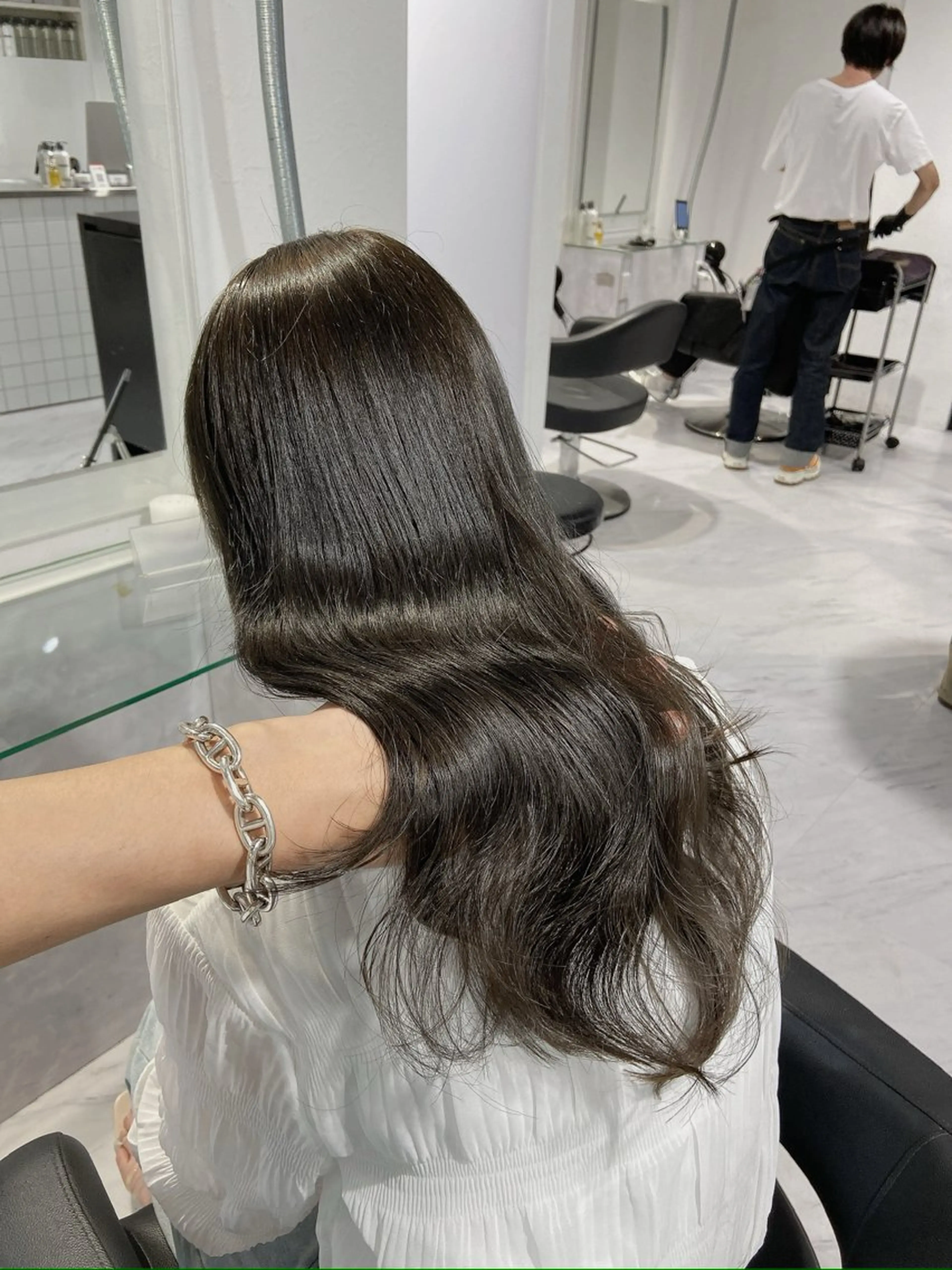 セミロング カラー ヘアカラー トリートメント ヘッドスパ ヘアセット ✨透明感、艶髪ヘア✨ 韓国ヘア特化💖のヘアスタイル