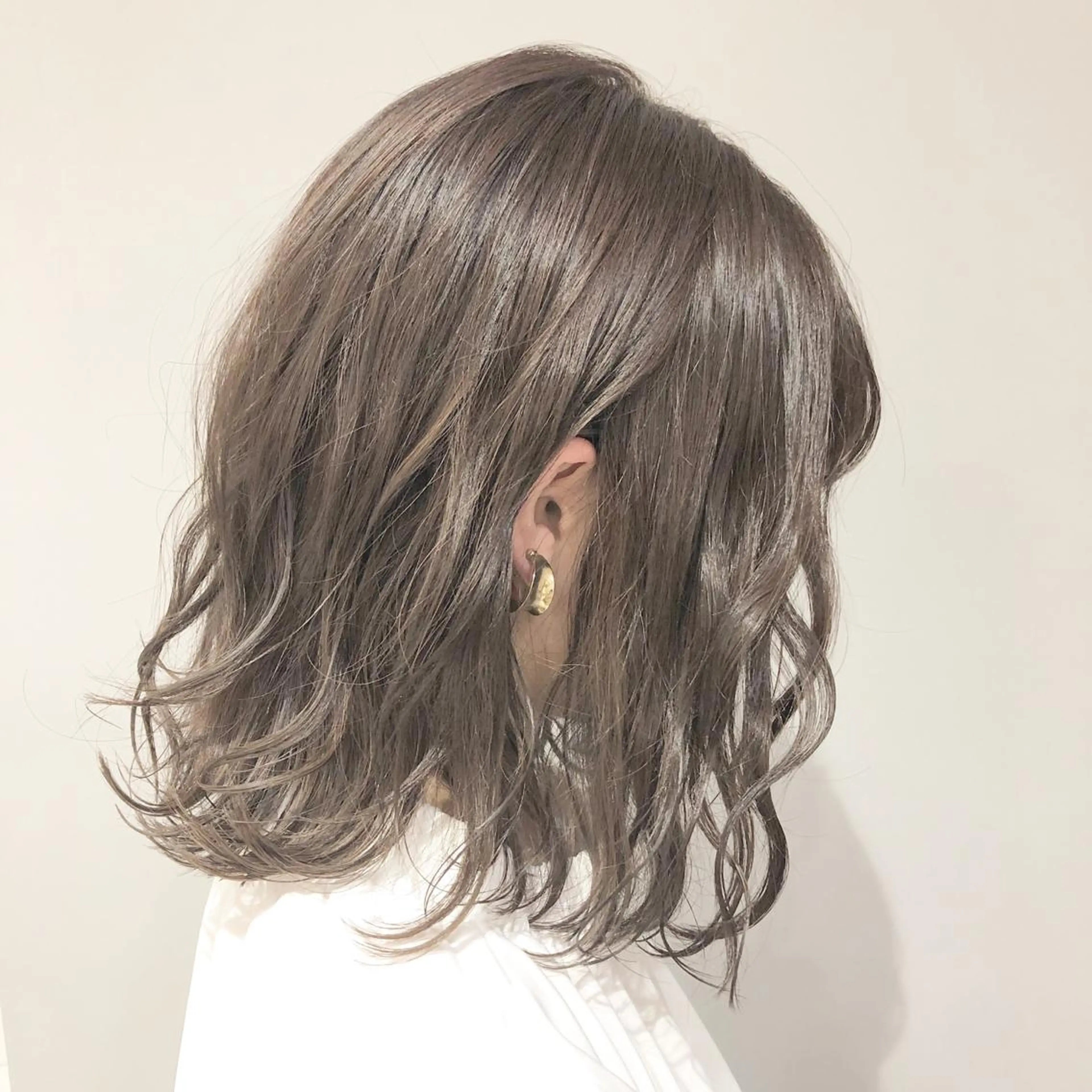 ミディアム カラー ヘアアレンジ 吉野 優子のマツエク・マツパデザイン