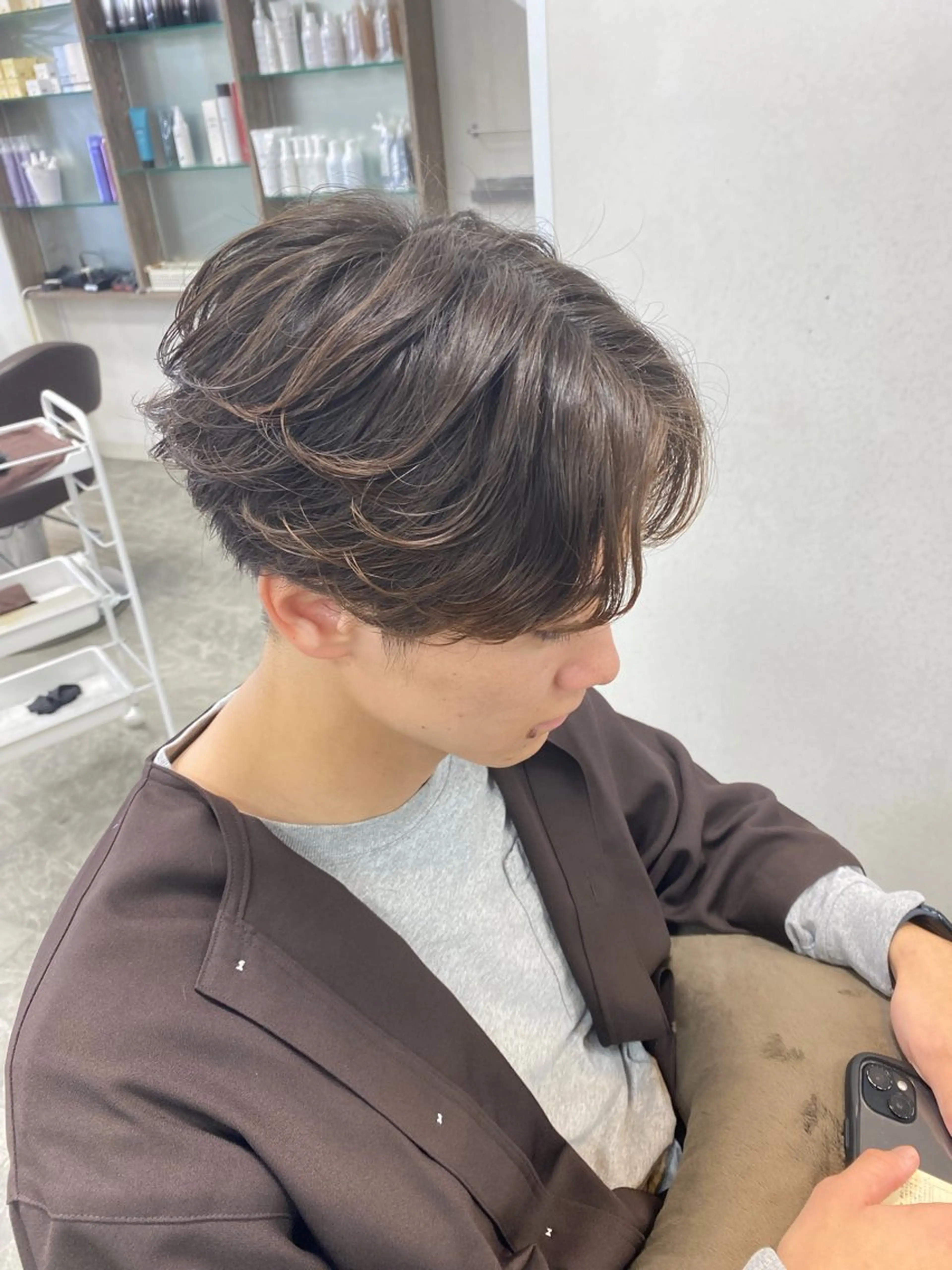 ショート メンズ フェザーパーマ メンズパーマ カット パーマ 飯田 祥哉のヘアスタイル