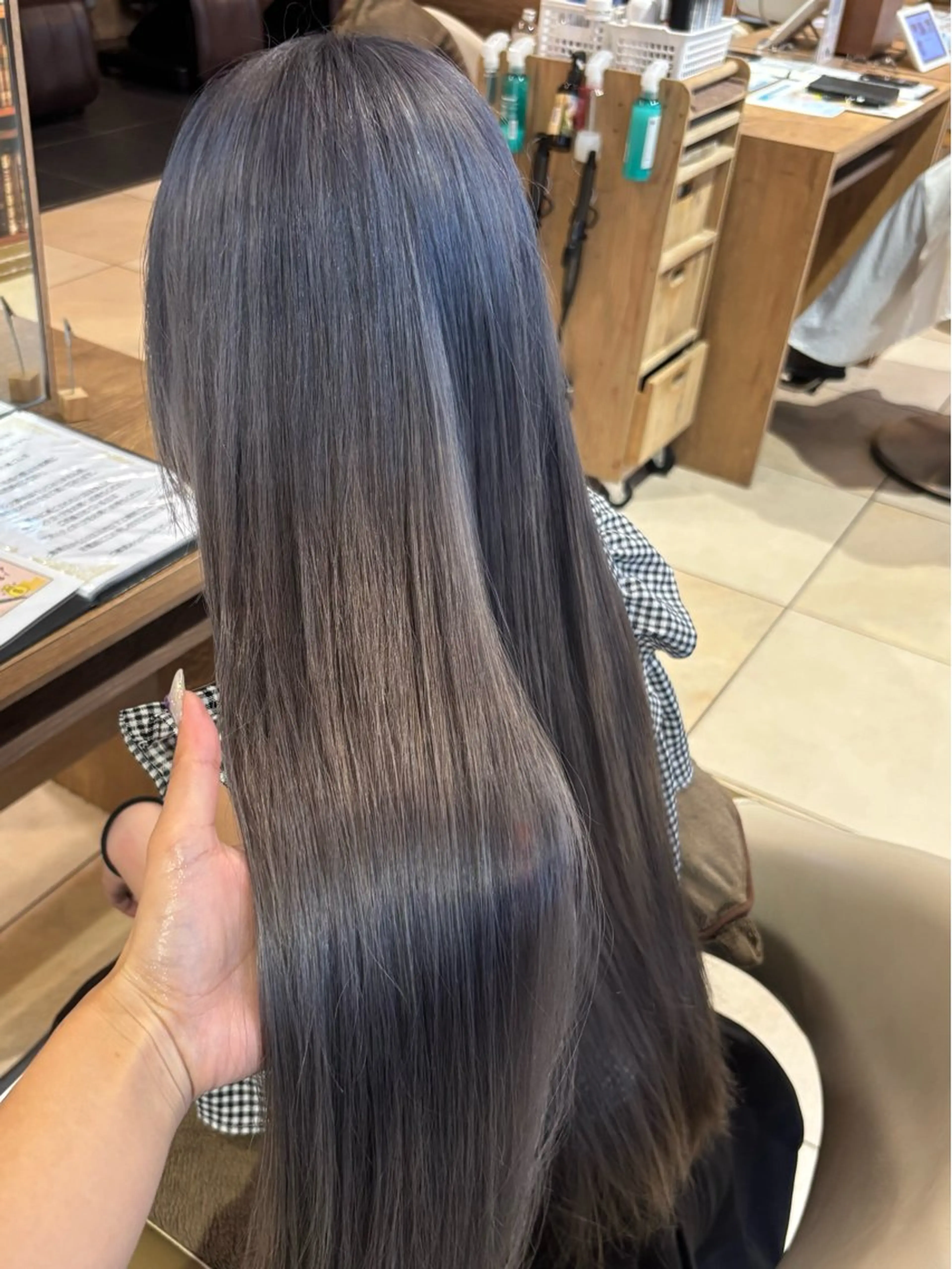ロング カラー 田中 優衣のヘアスタイル