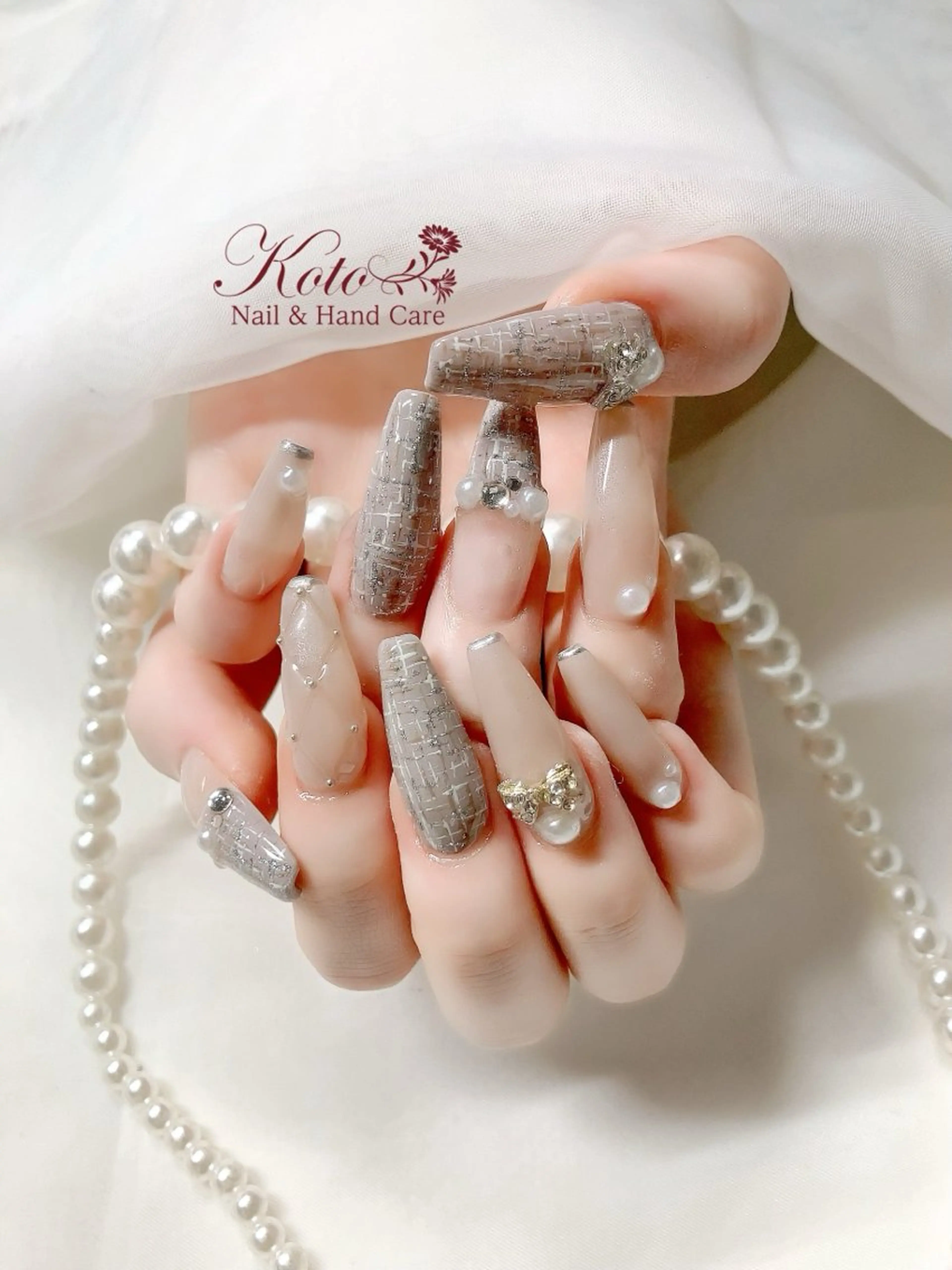 ネイル 長さ出し ジェルネイル 持ち込み ニュアンスネイル 赤色 ハンドネイル Nail Salon KOTOのネイルデザイン